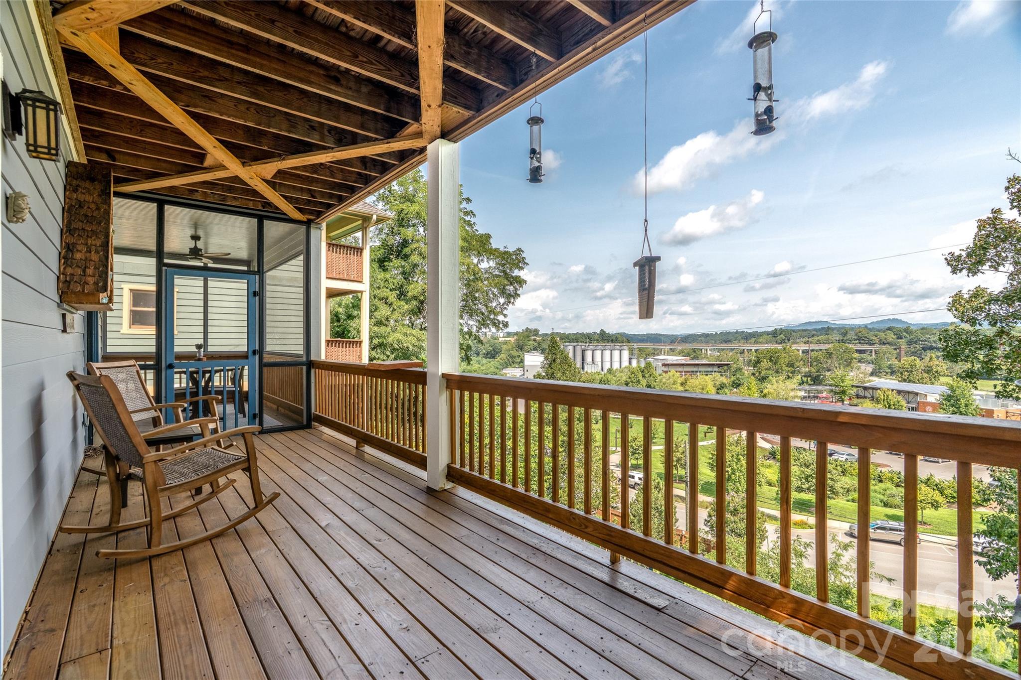 45 Logan Circle Property Photo 9