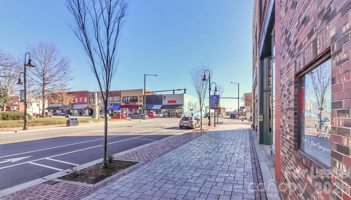 21 E A Street Property Photo 4