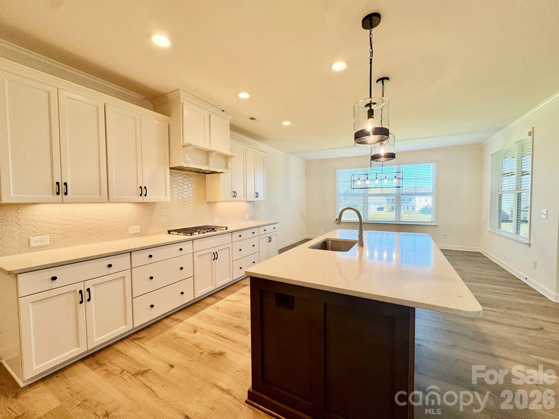 2568 Cornelius Place Property Photo 6