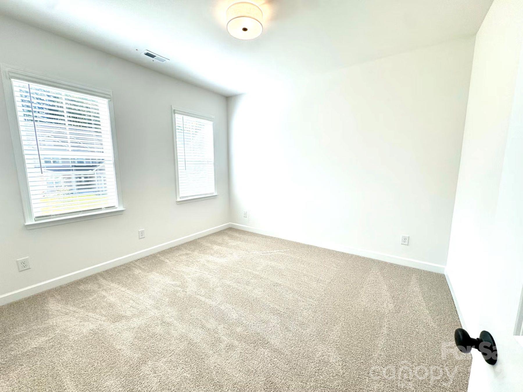 2568 Cornelius Place Property Photo 26