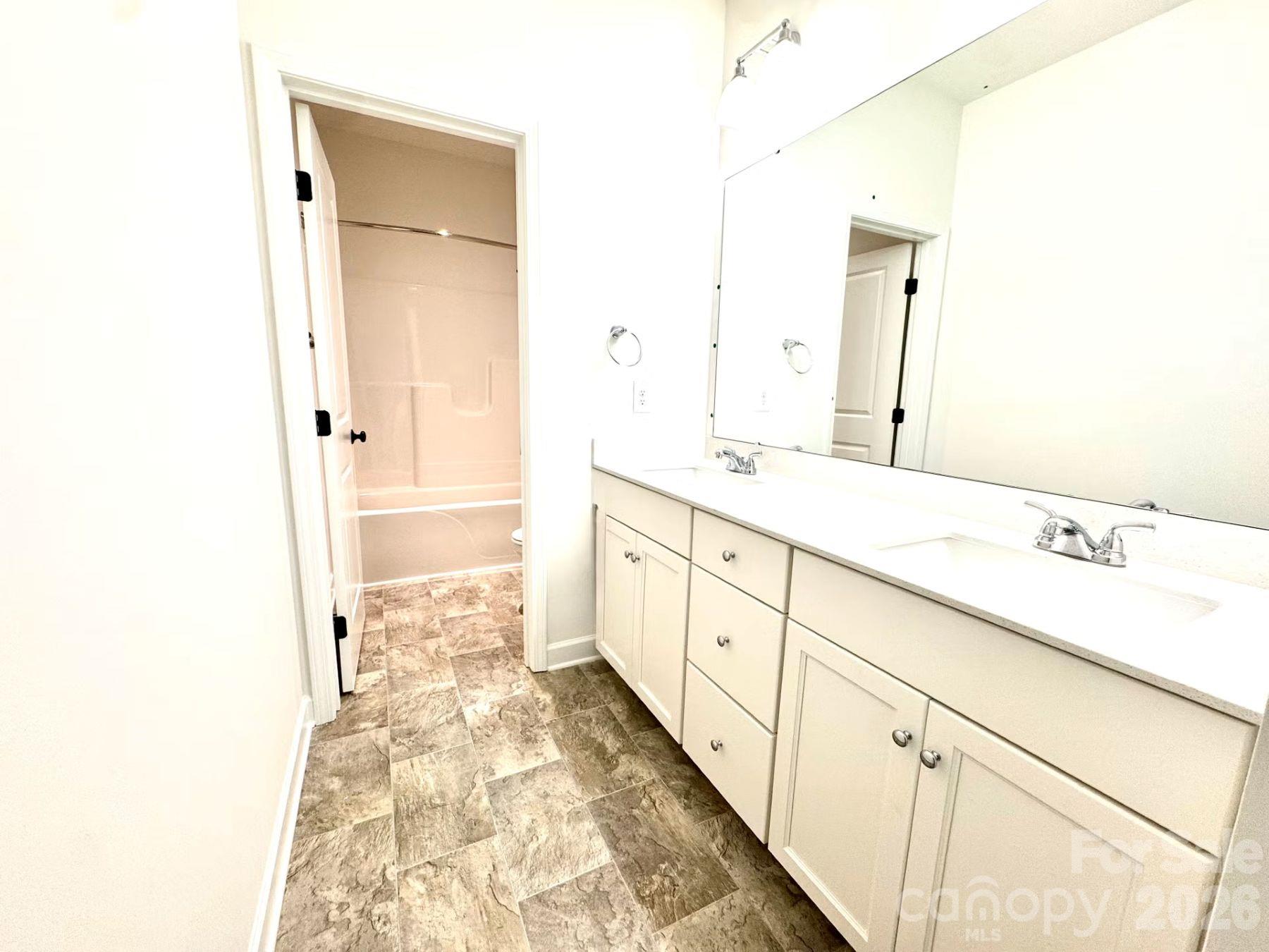 2568 Cornelius Place Property Photo 30