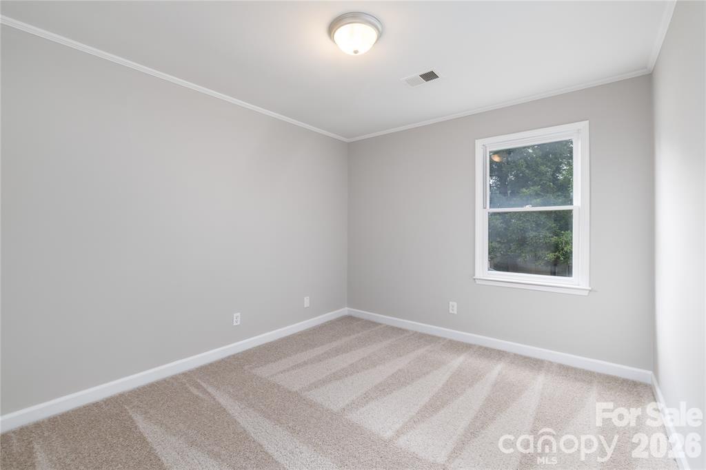 1784 Ebenezer Road D Property Photo 5