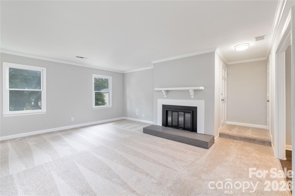 1784 Ebenezer Road D Property Photo 8