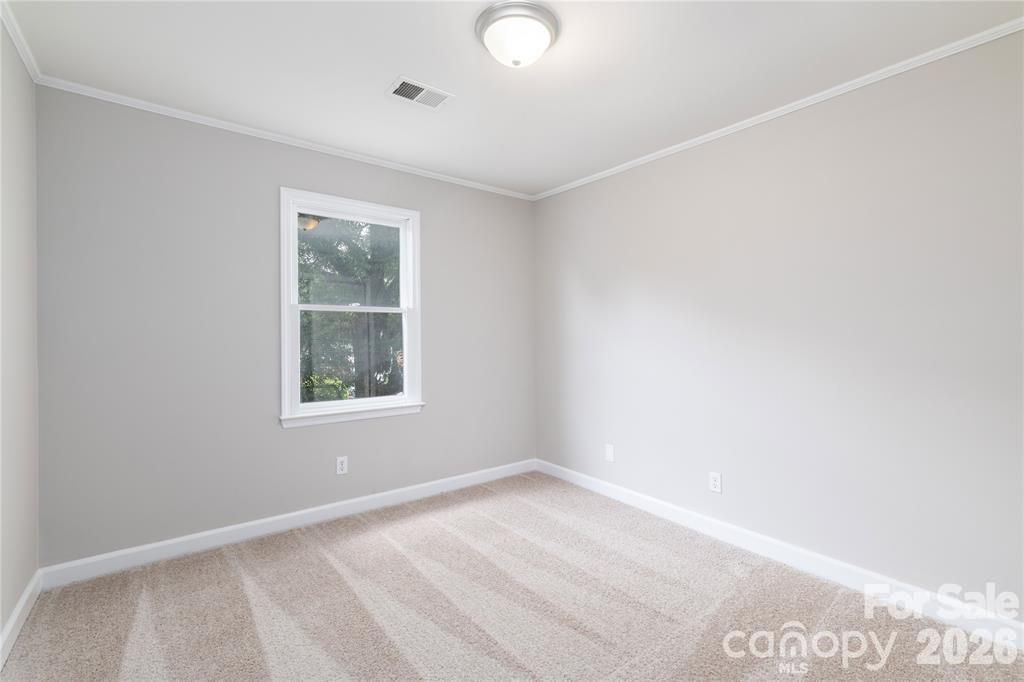 1784 Ebenezer Road D Property Photo 19