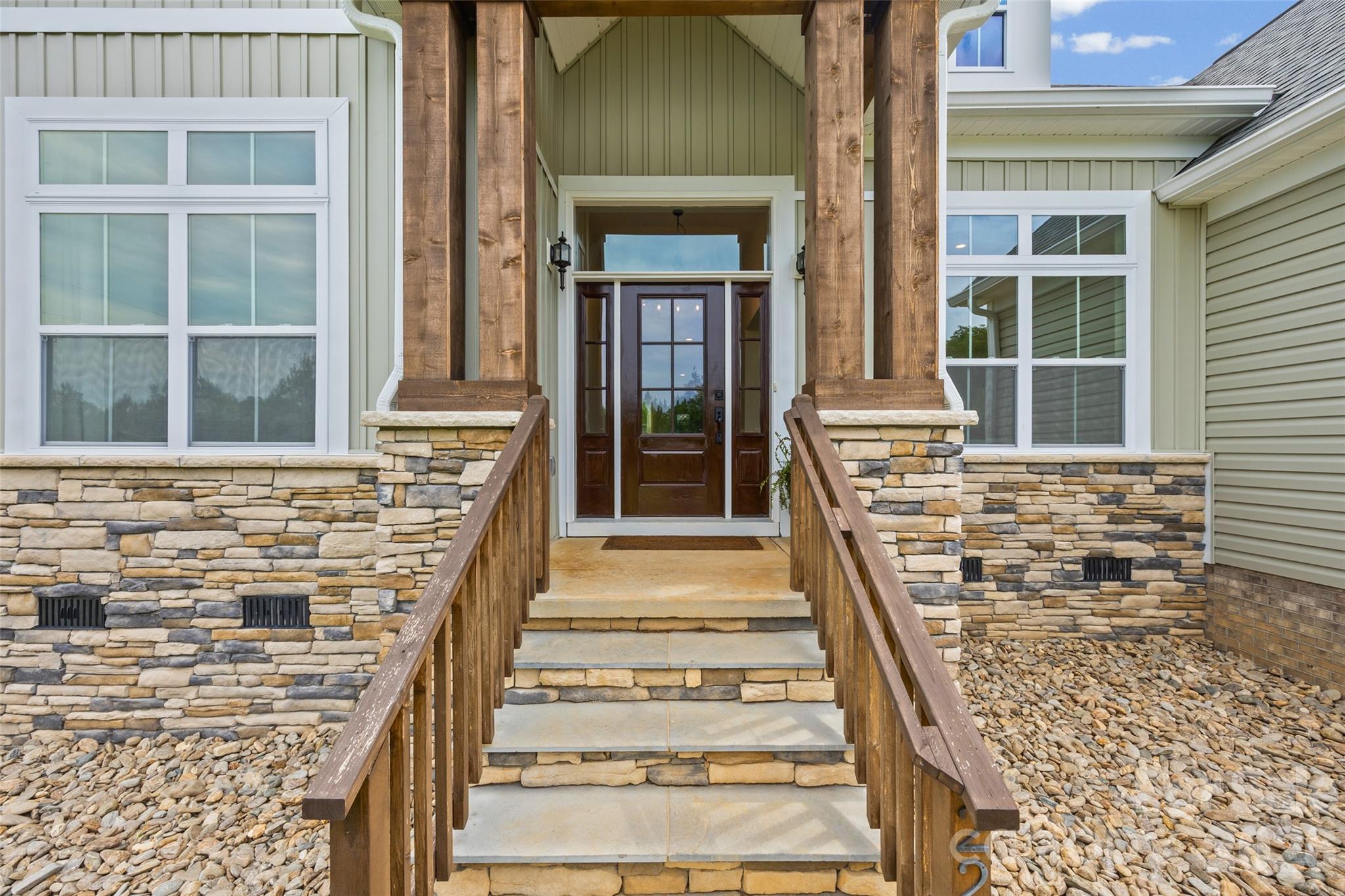 2231 Wooten Road Property Photo 3