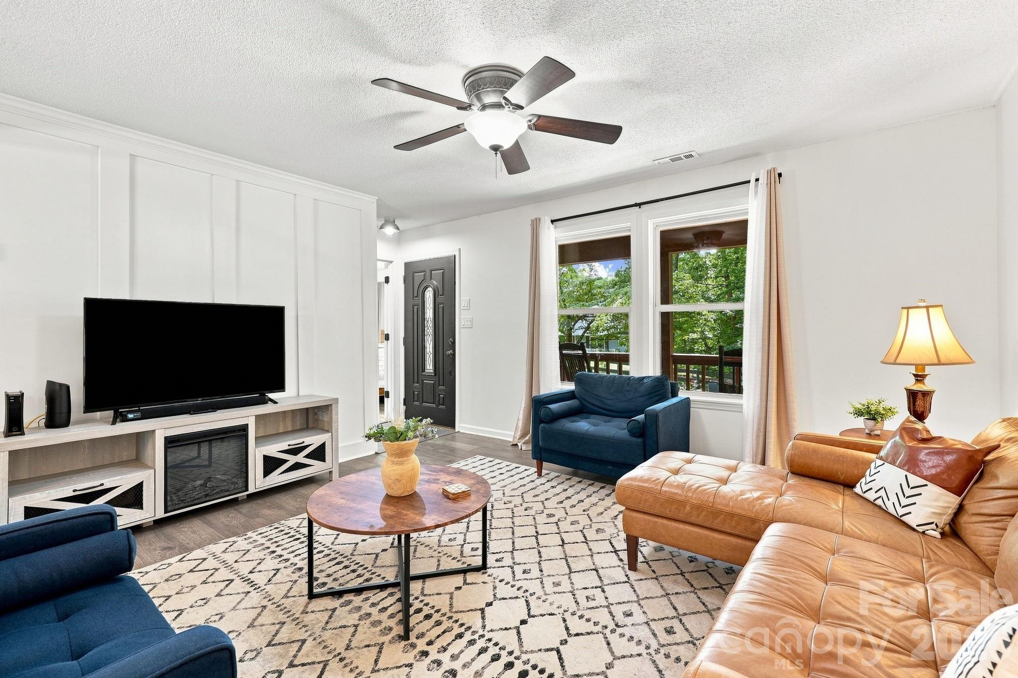 24 Oakwood Road Property Photo 4