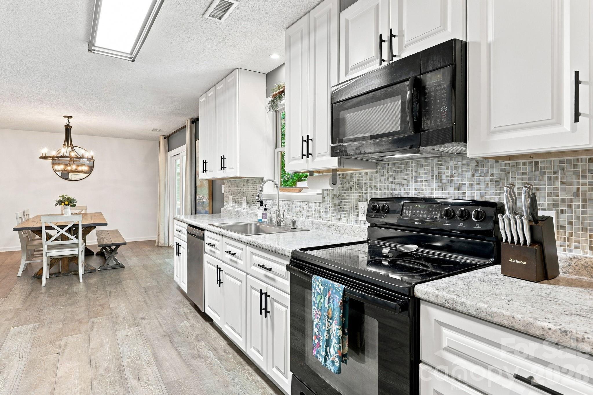 24 Oakwood Road Property Photo 14