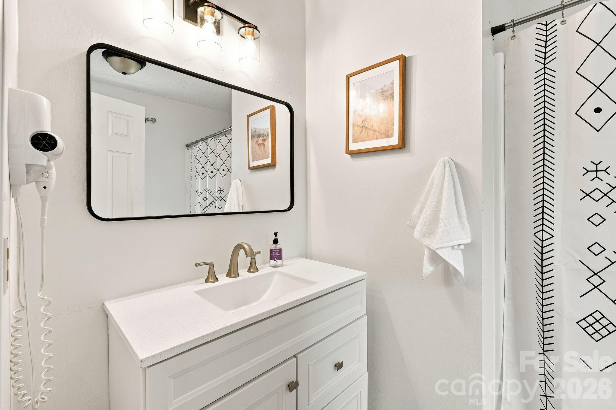 24 Oakwood Road Property Photo 23