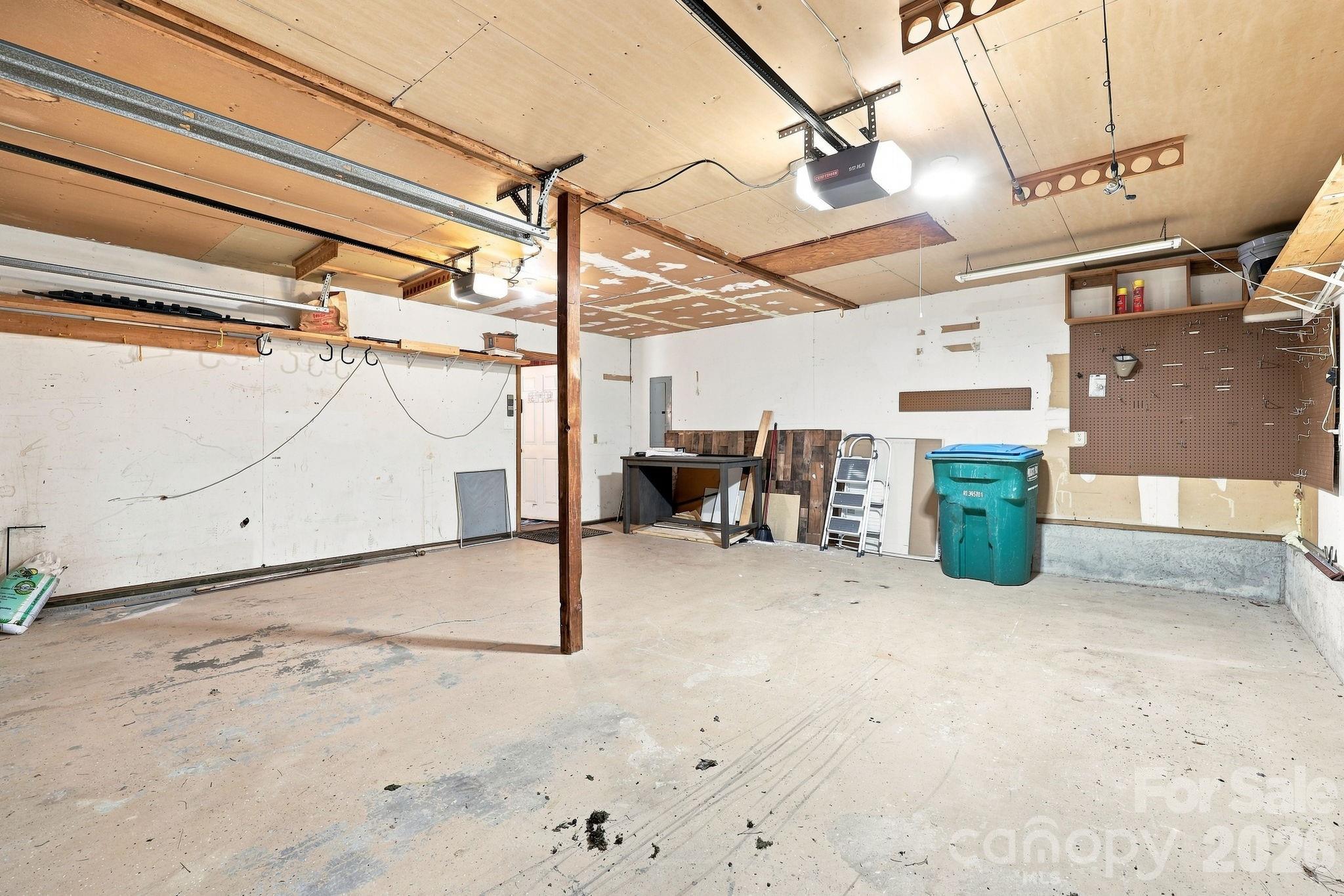 24 Oakwood Road Property Photo 30