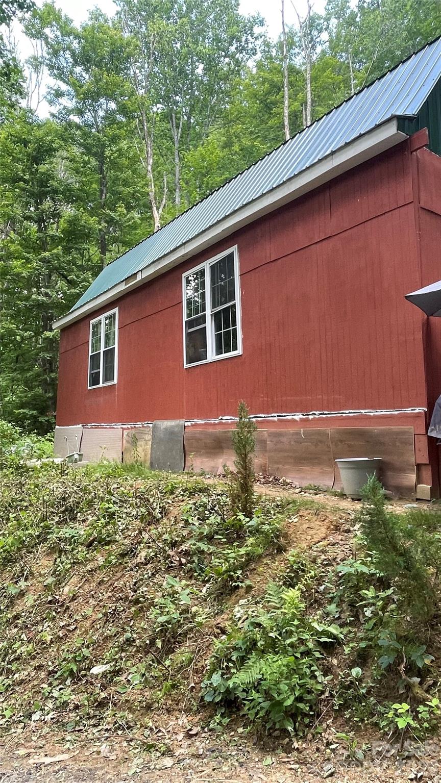 1526 Pine Mountain Road Property Photo 2