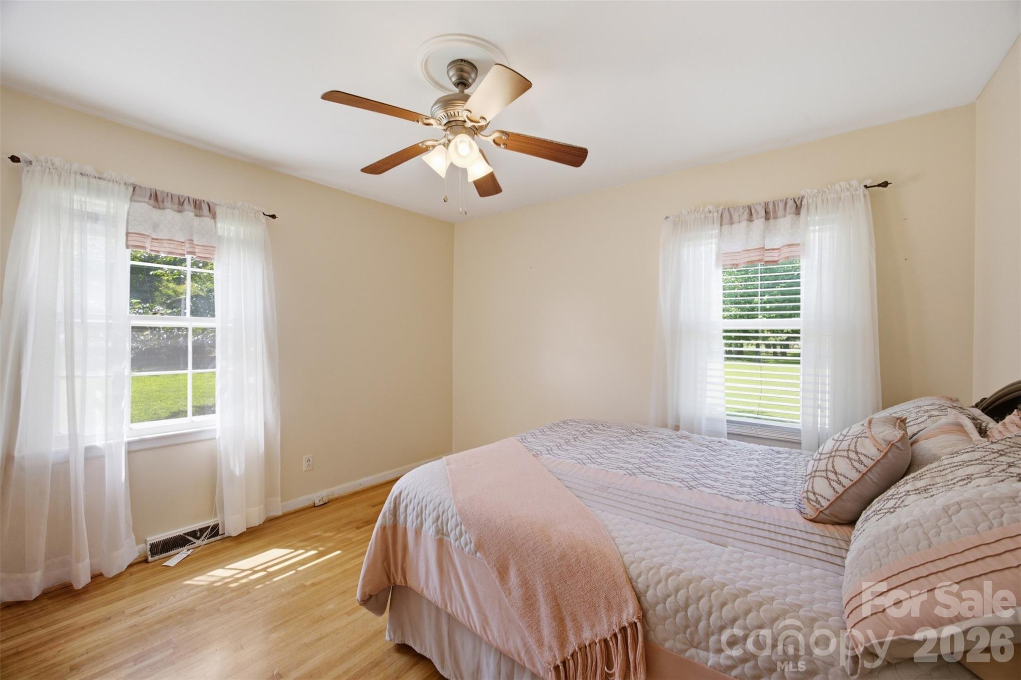 5218 Dolphin Lane Property Photo 27