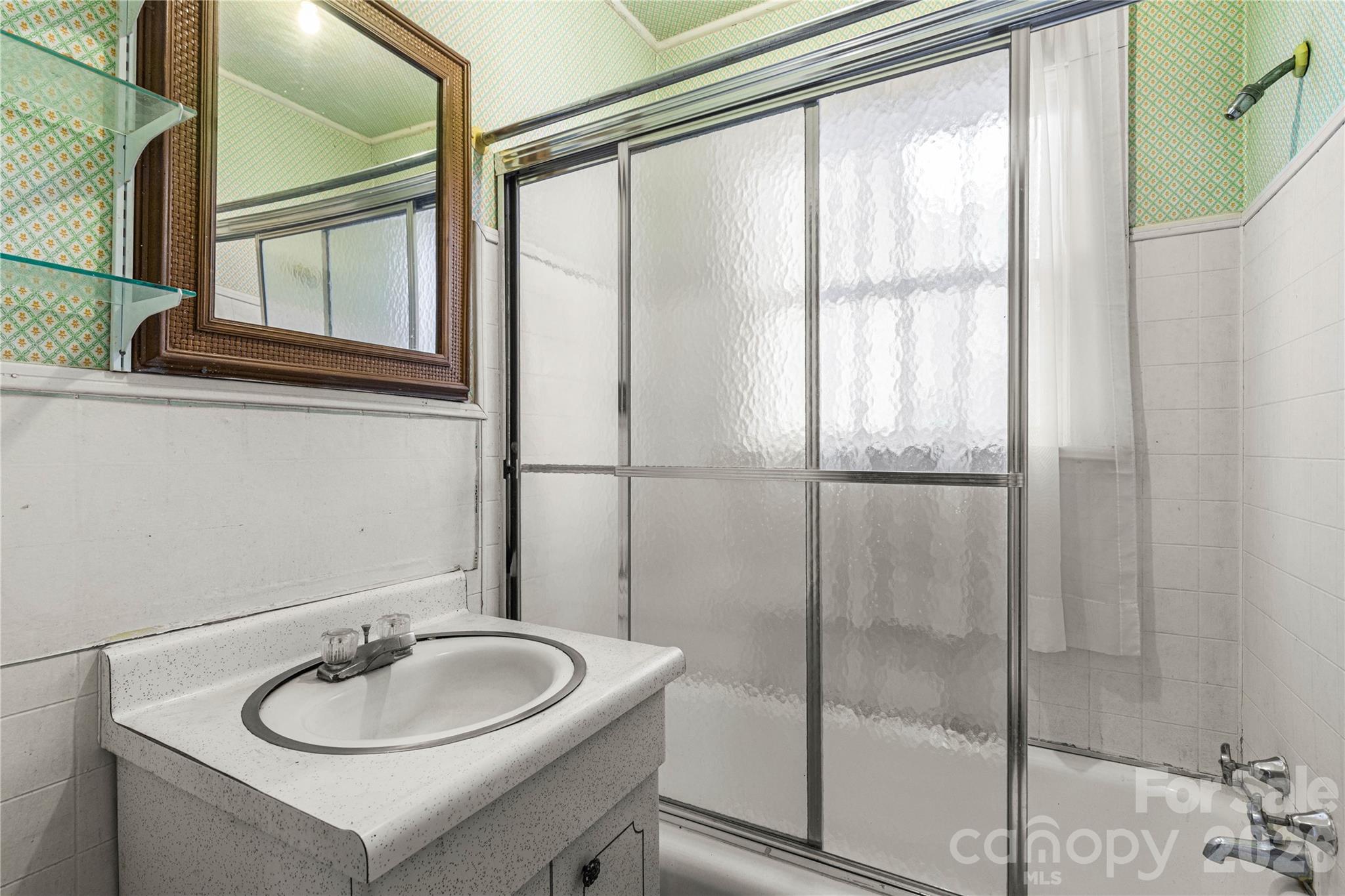 1670 Lynwood Drive Property Photo 16