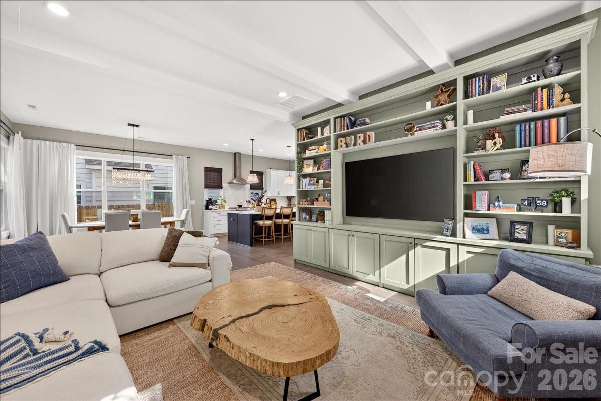 816 State Street Property Photo 23