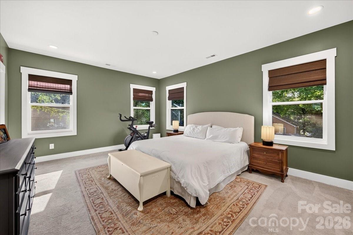 816 State Street Property Photo 30