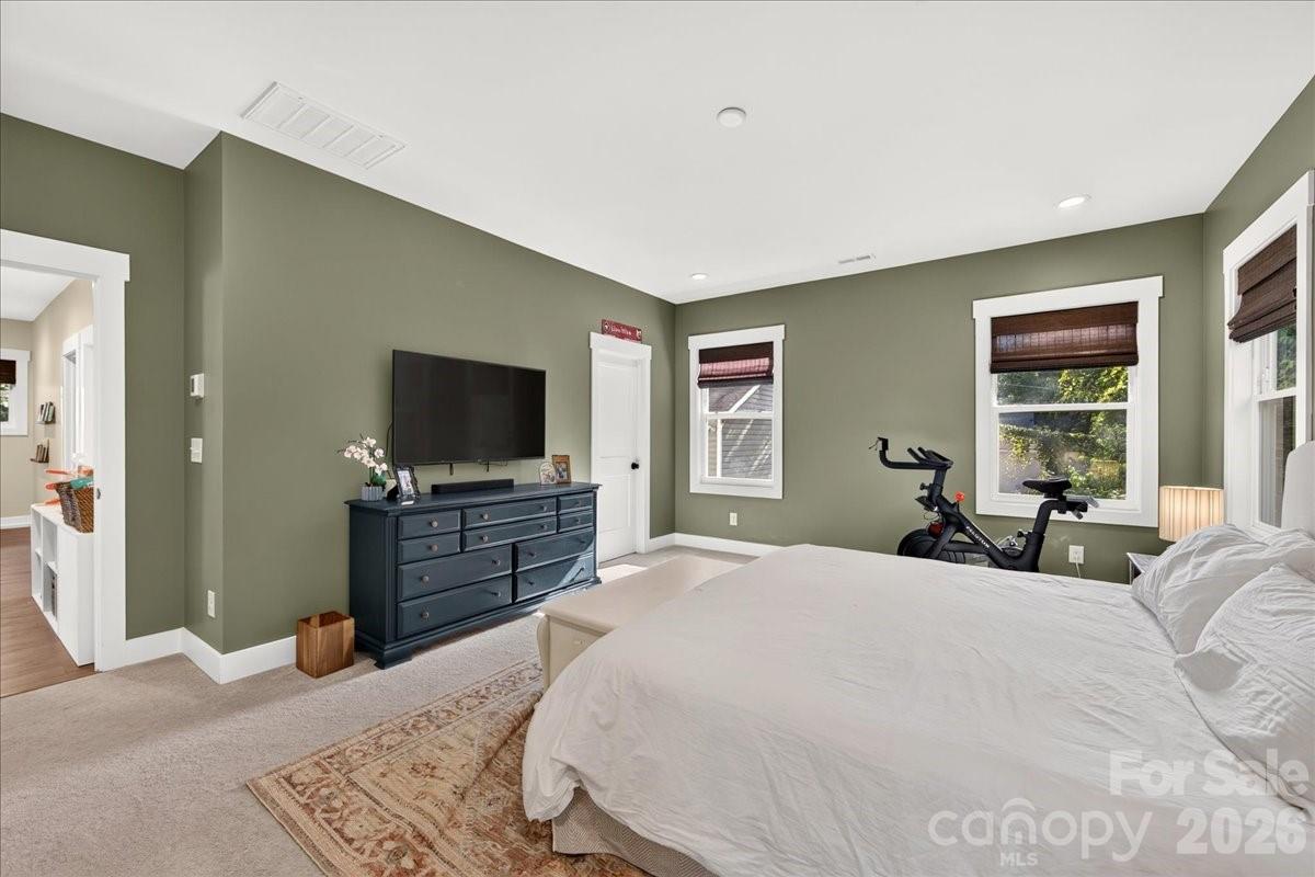 816 State Street Property Photo 32