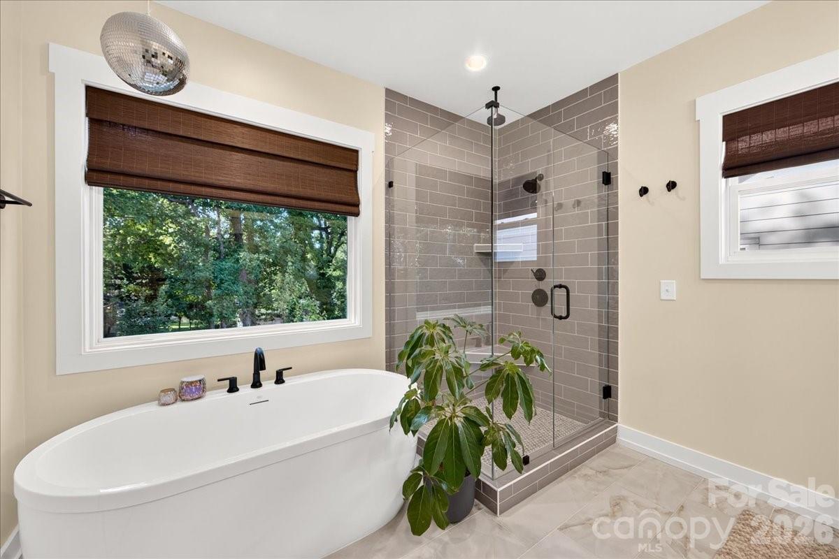 816 State Street Property Photo 36