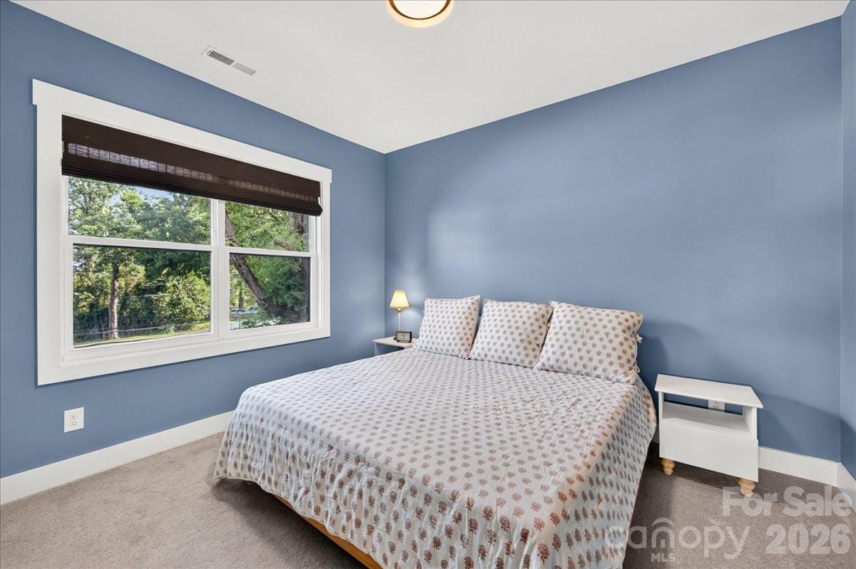816 State Street Property Photo 37
