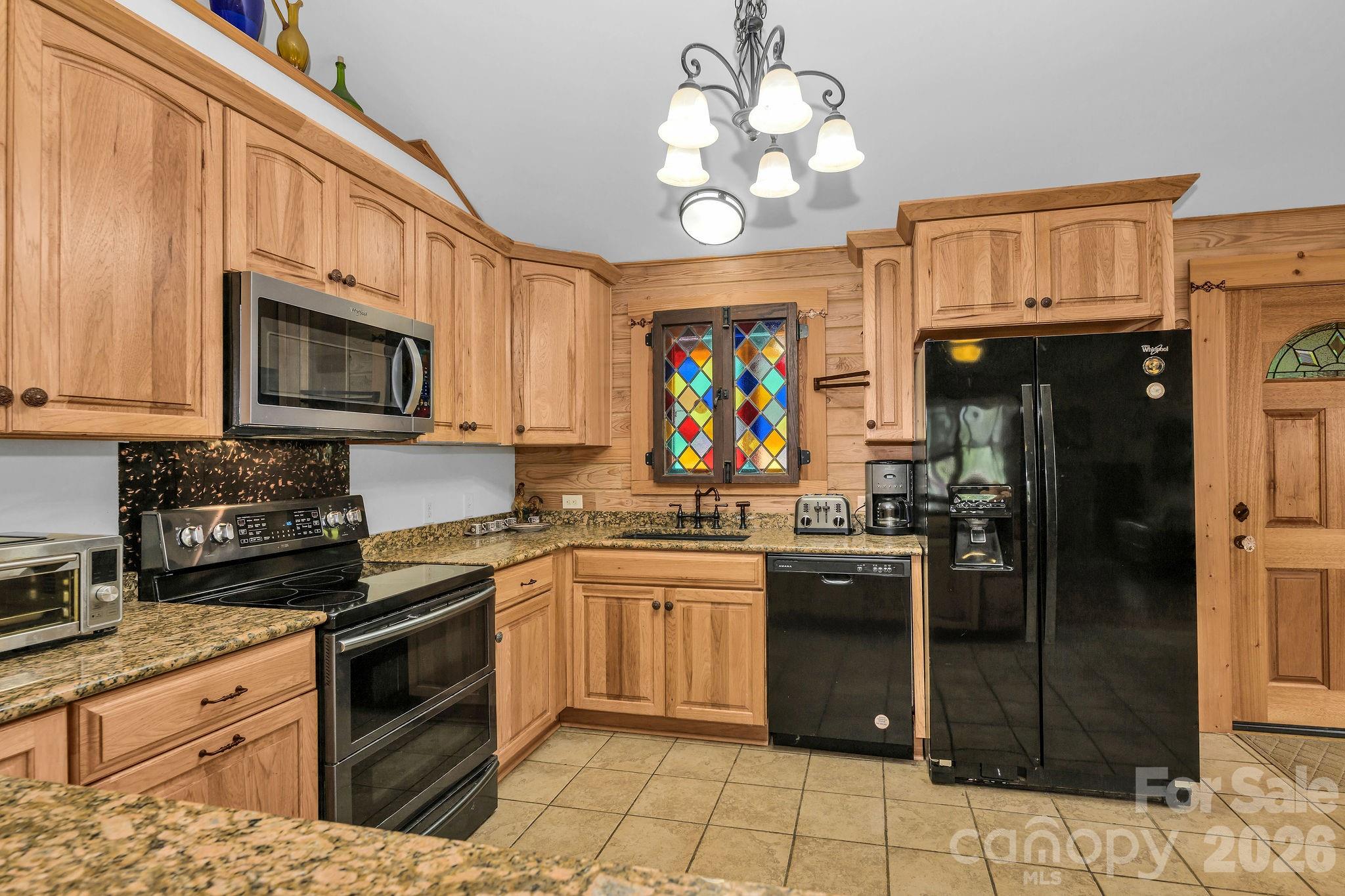 1070 Kindle Creek Drive Property Photo 9