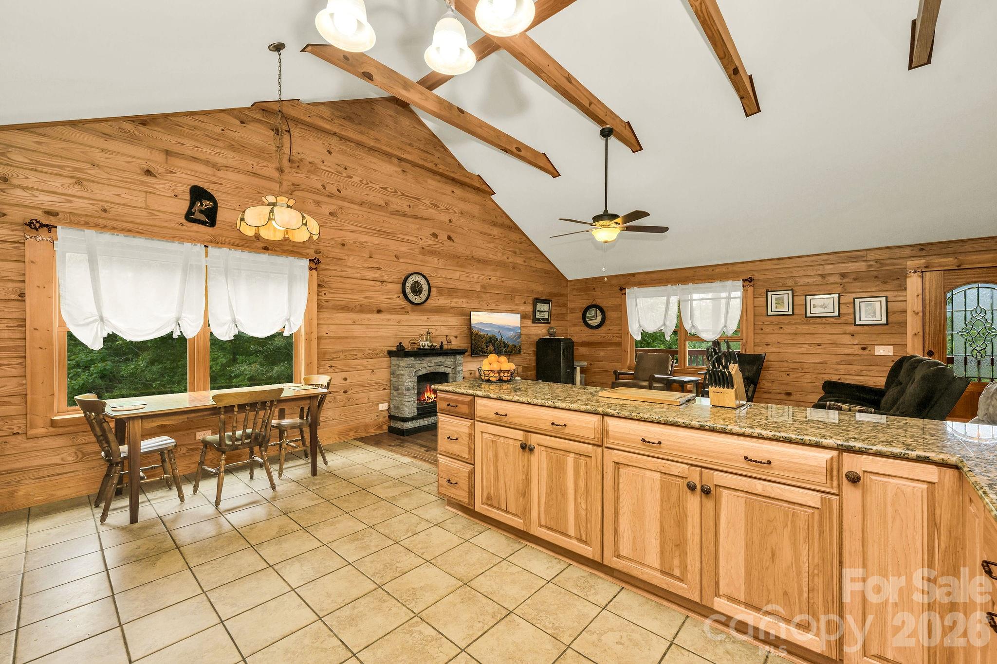 1070 Kindle Creek Drive Property Photo 12