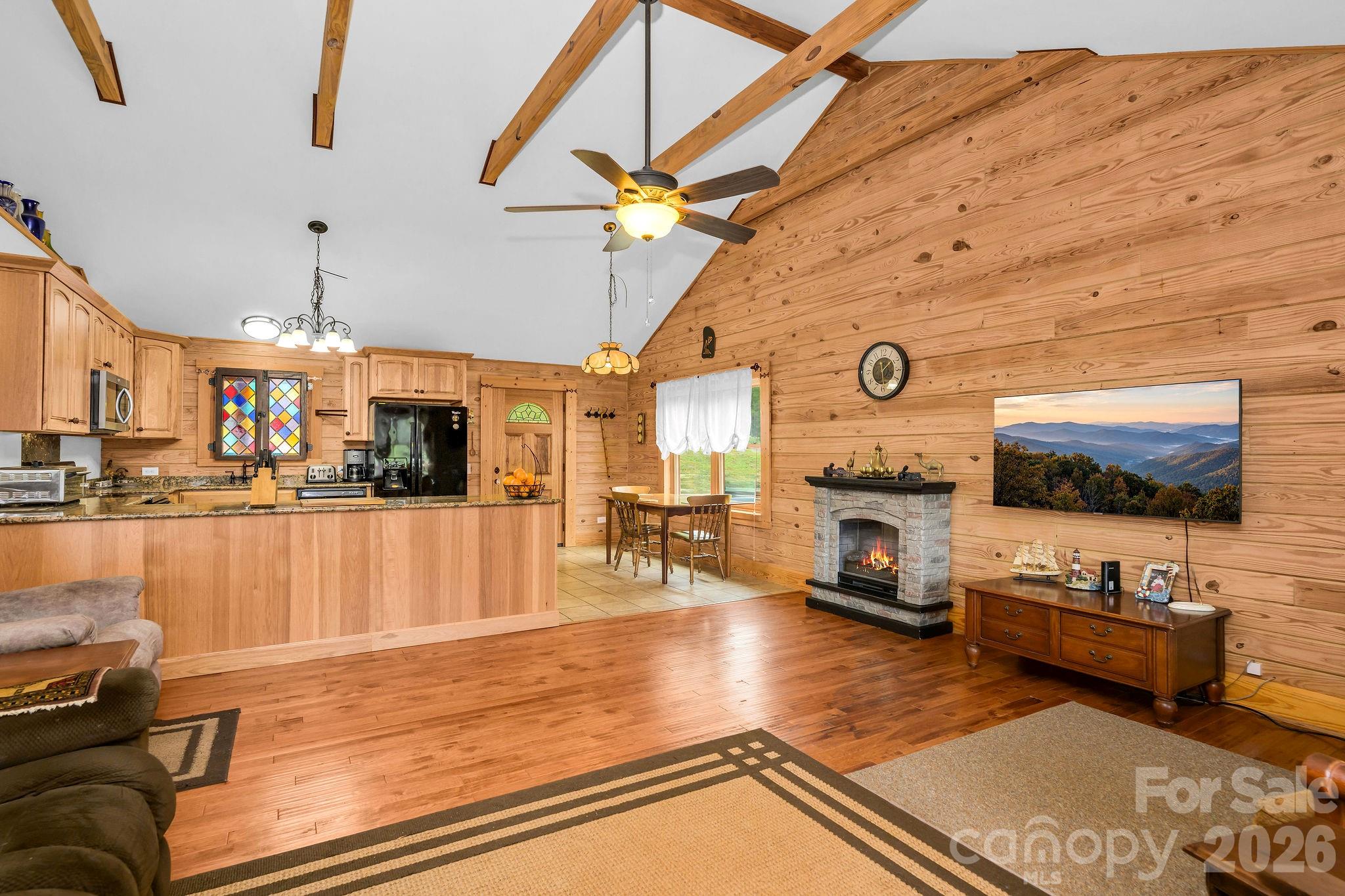 1070 Kindle Creek Drive Property Photo 14