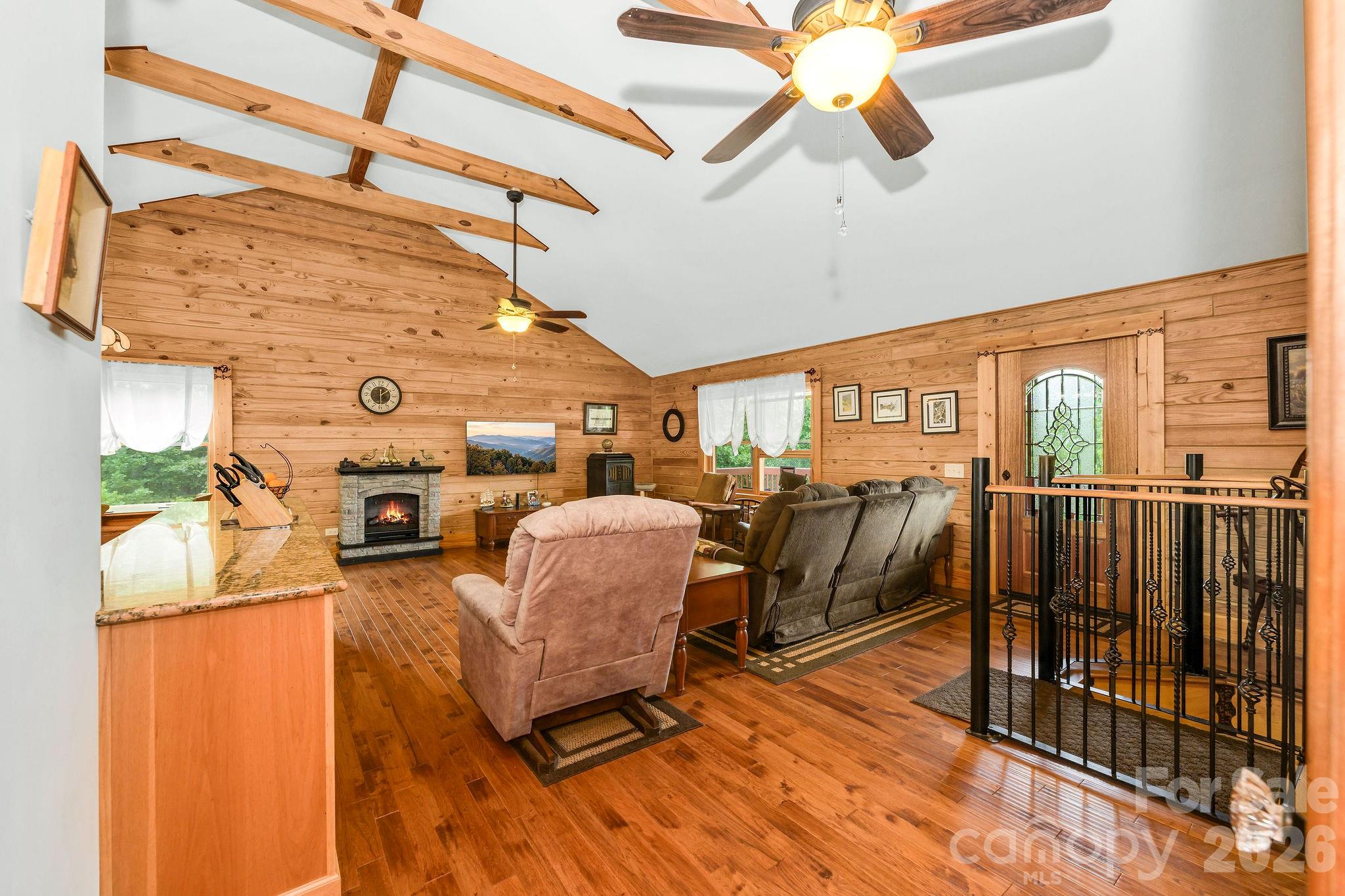 1070 Kindle Creek Drive Property Photo 15
