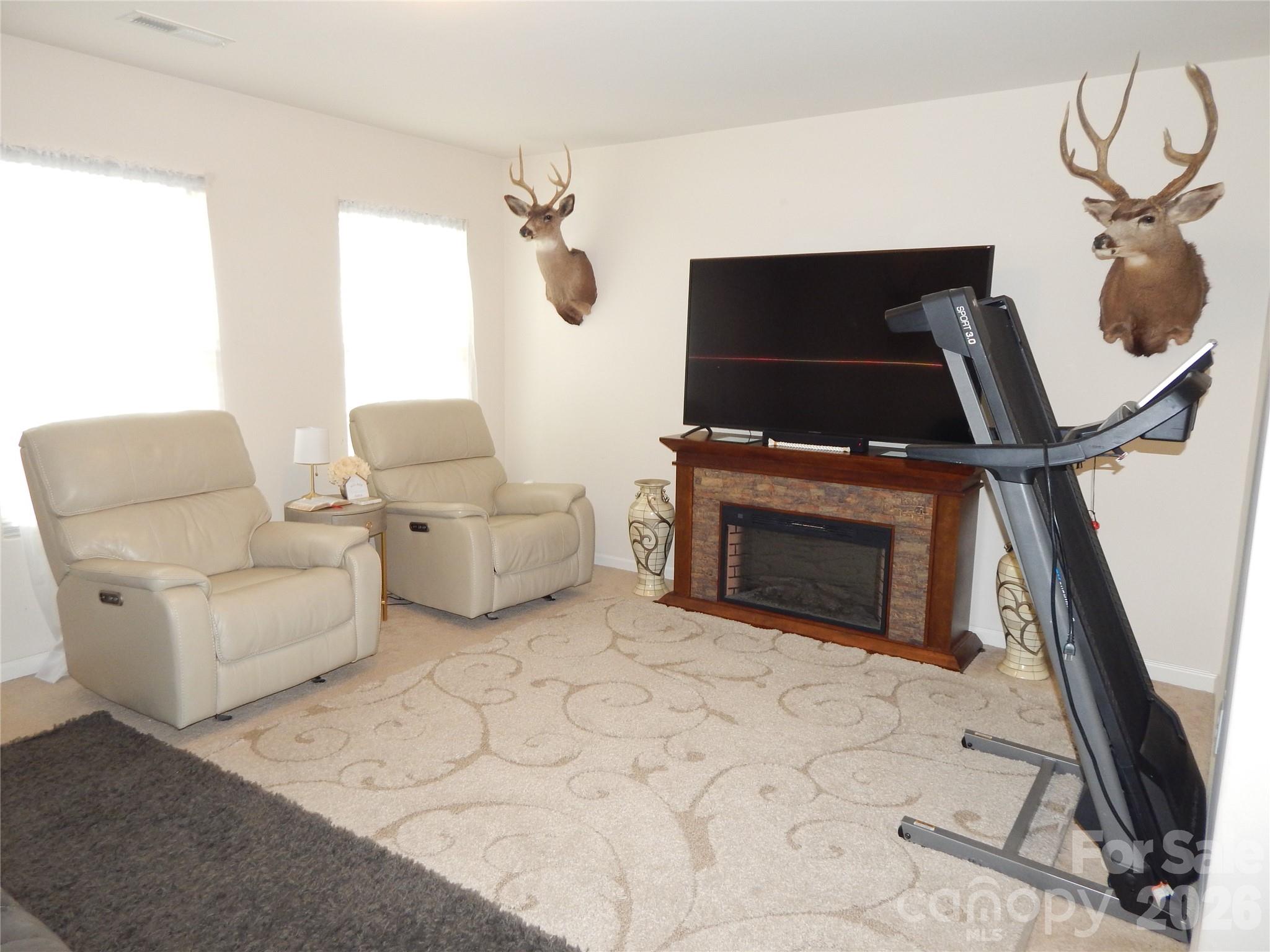 811 Chevelle Drive Property Photo 4