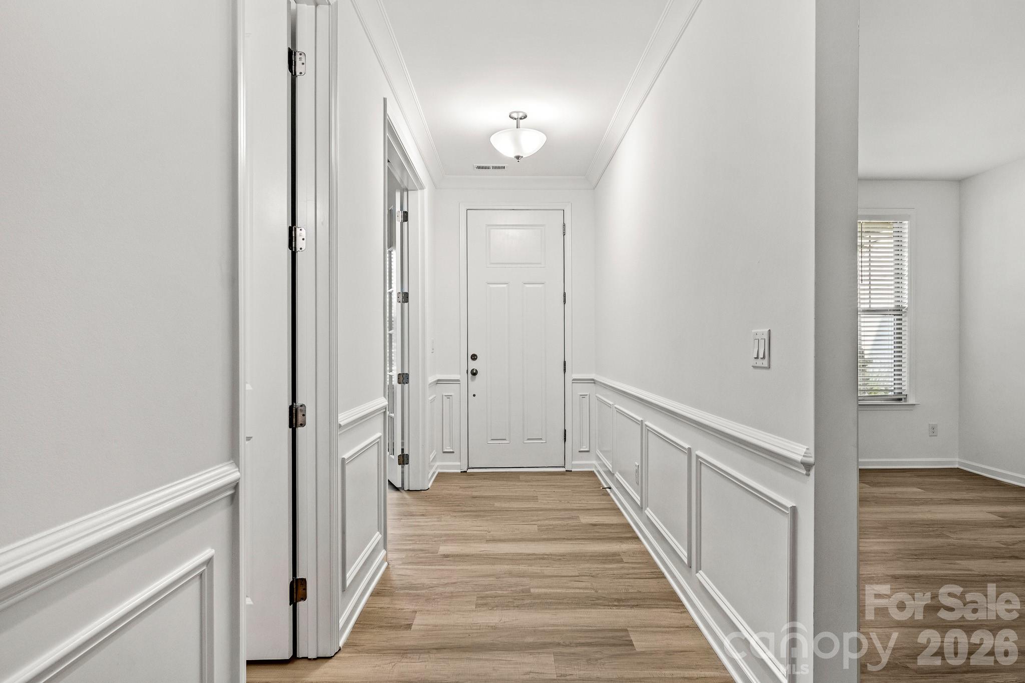 2609 Suffolk Place Property Photo 3