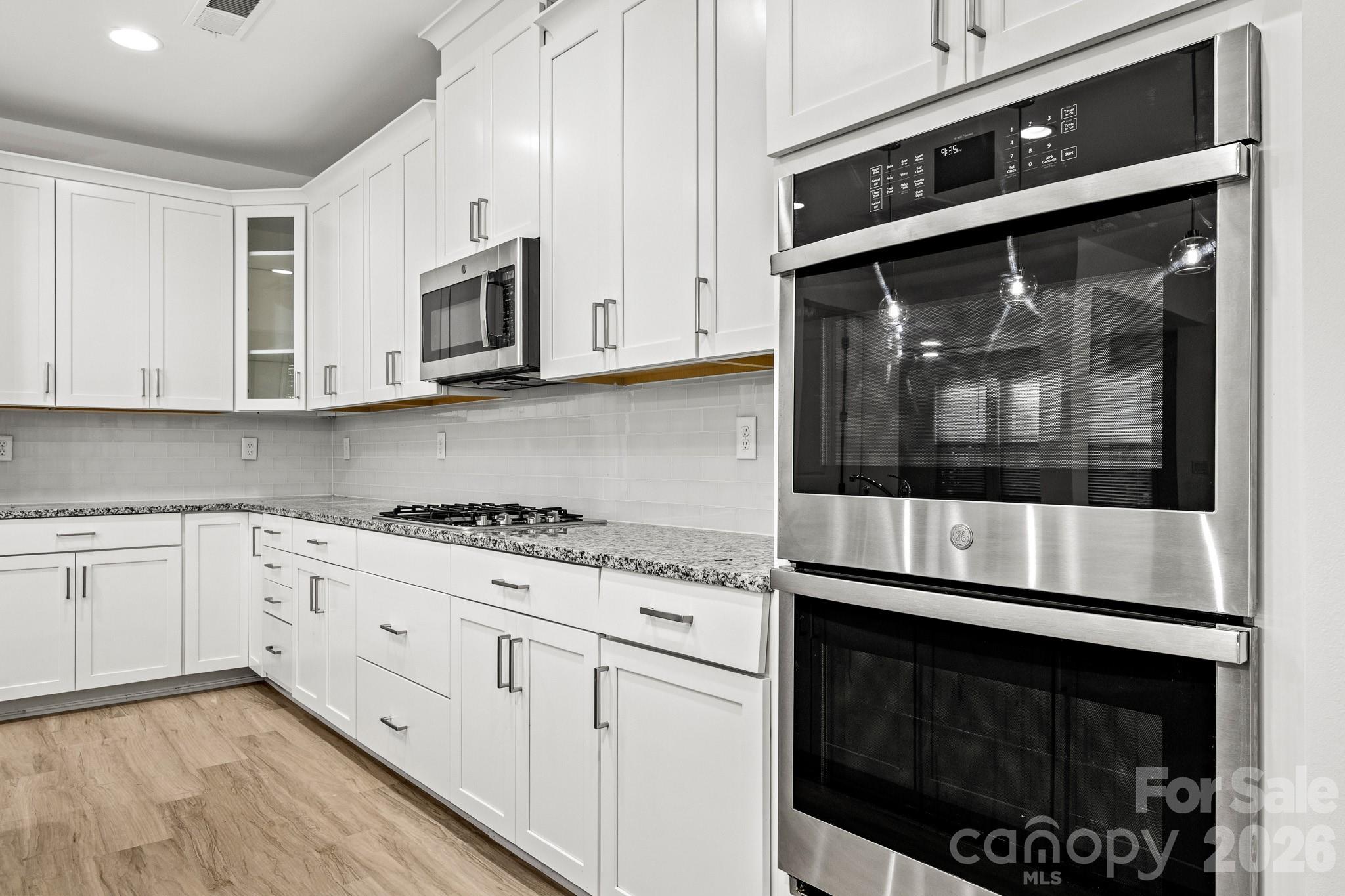 2609 Suffolk Place Property Photo 19