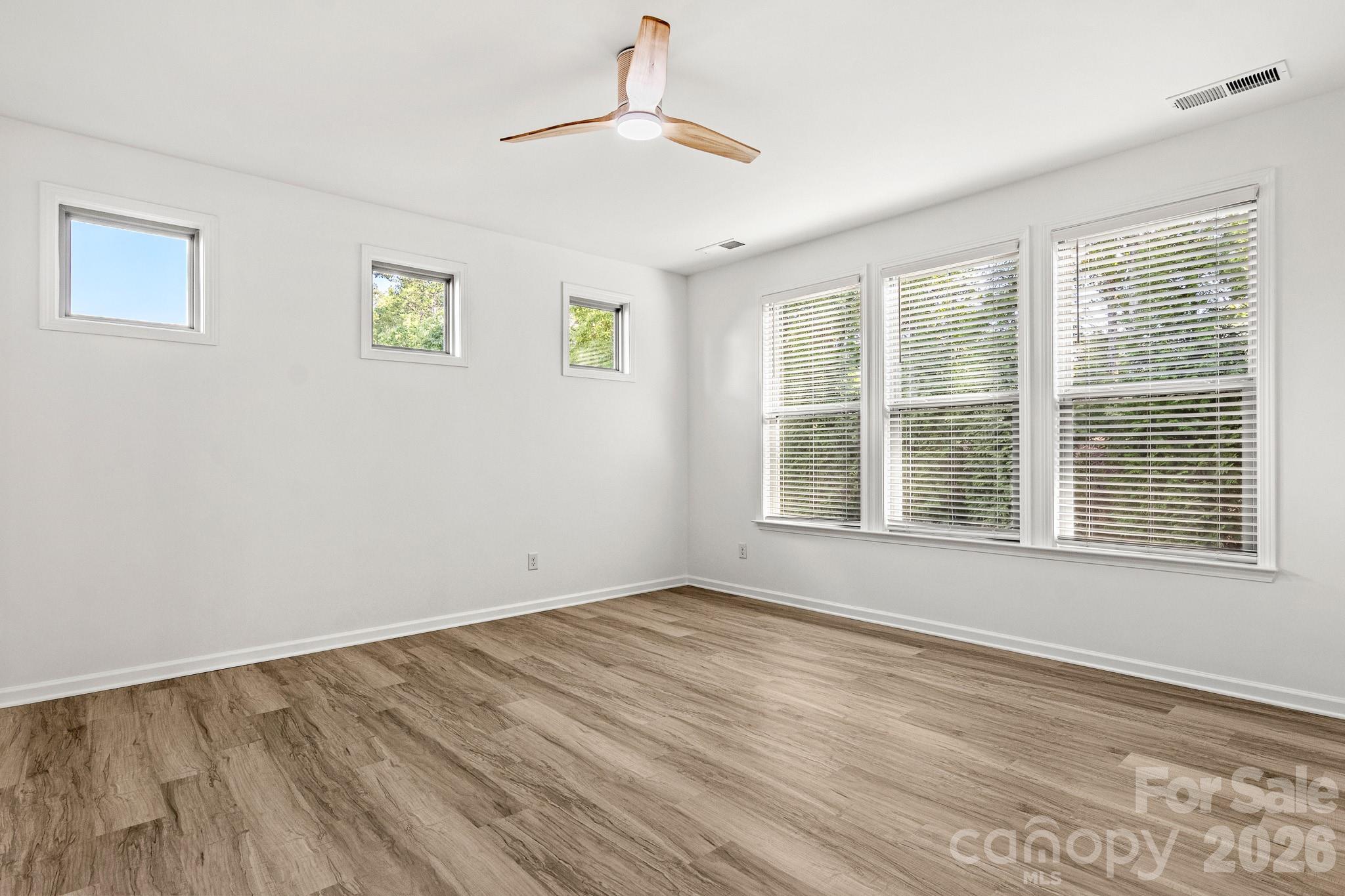2609 Suffolk Place Property Photo 33