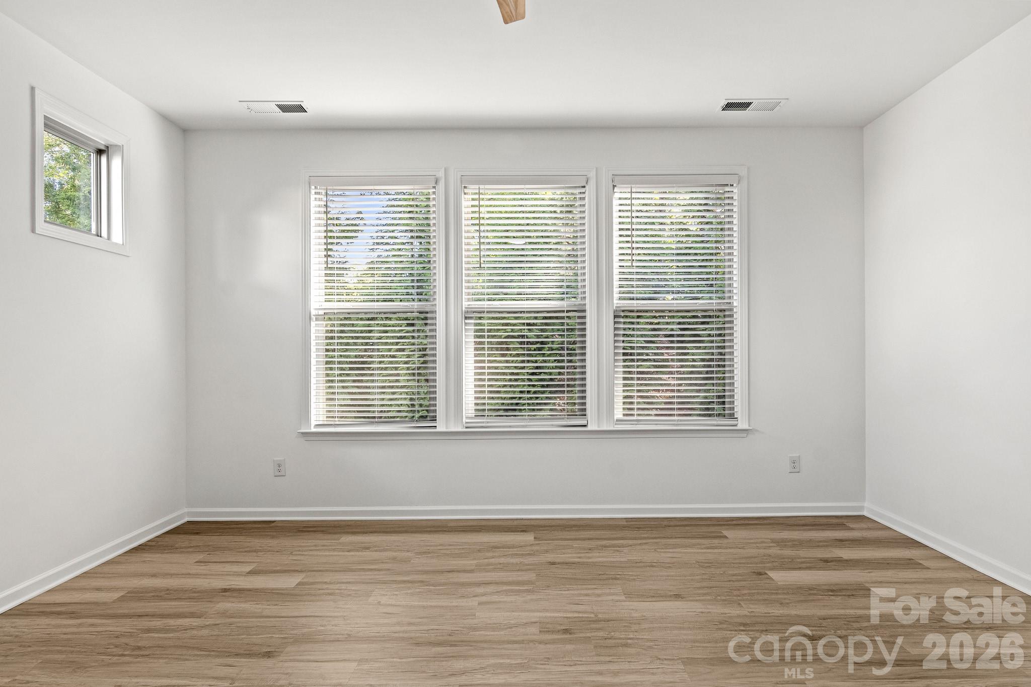 2609 Suffolk Place Property Photo 34