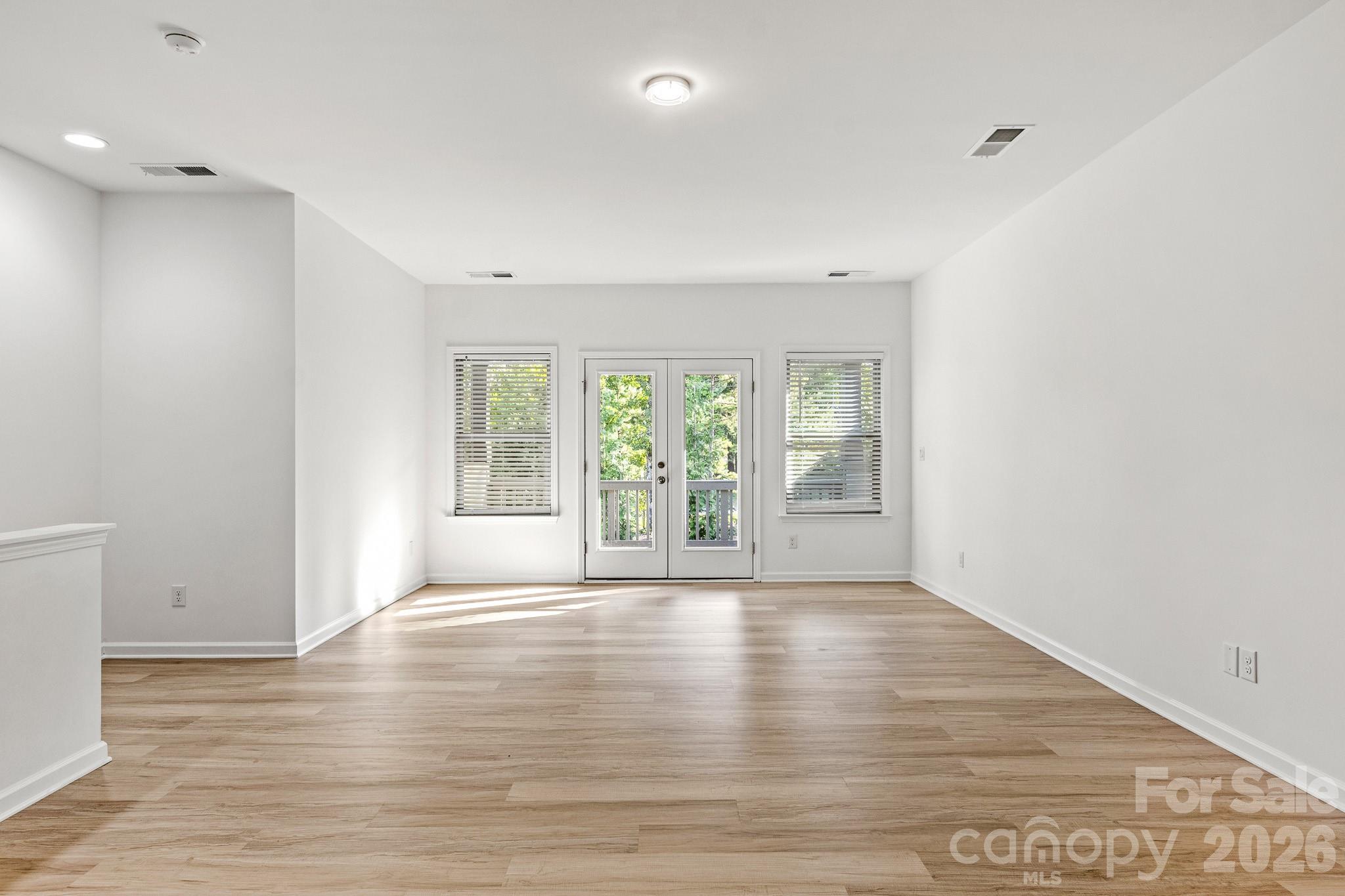 2609 Suffolk Place Property Photo 41