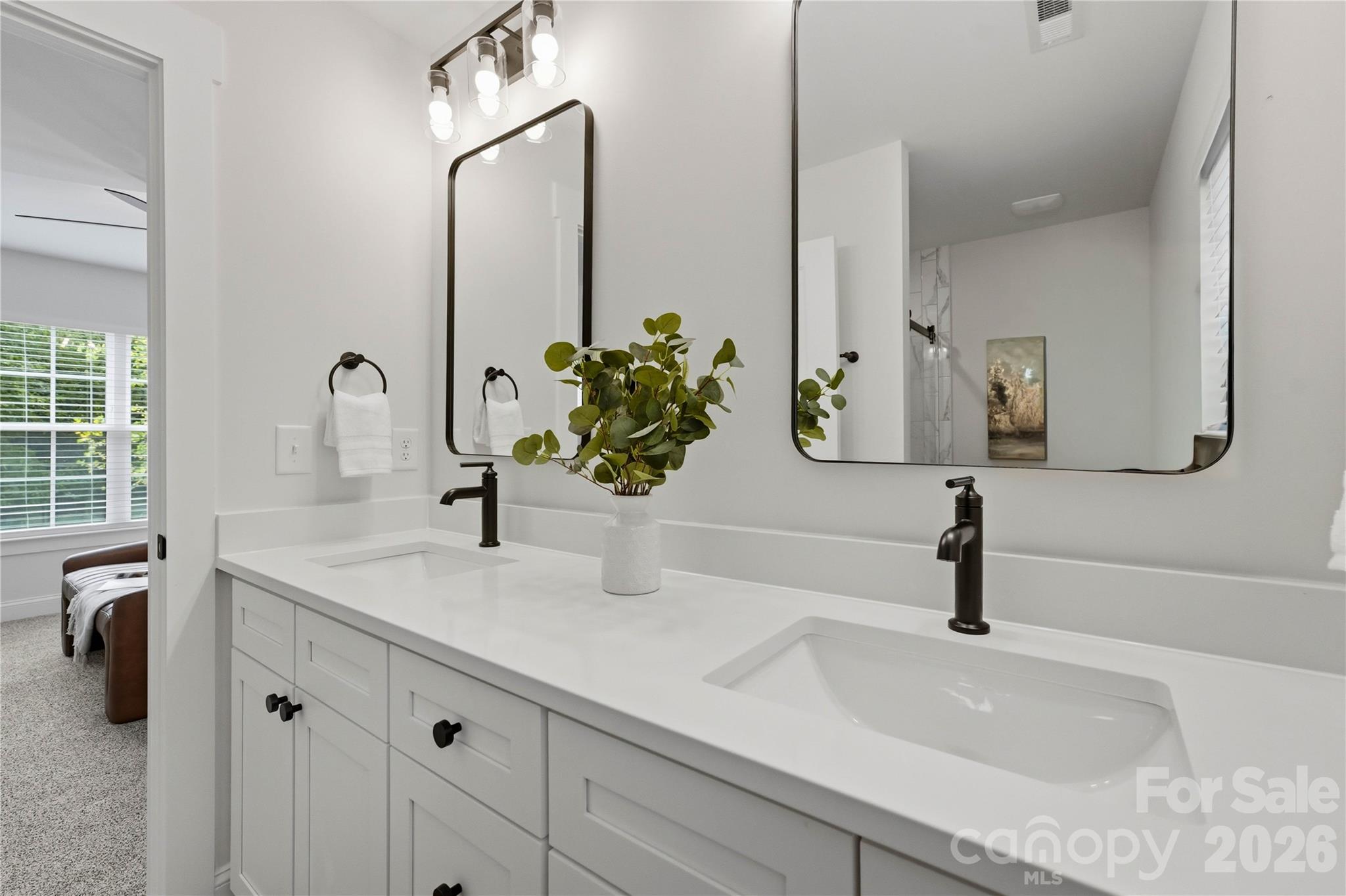 14133 Woodhurst Lane Property Photo 33