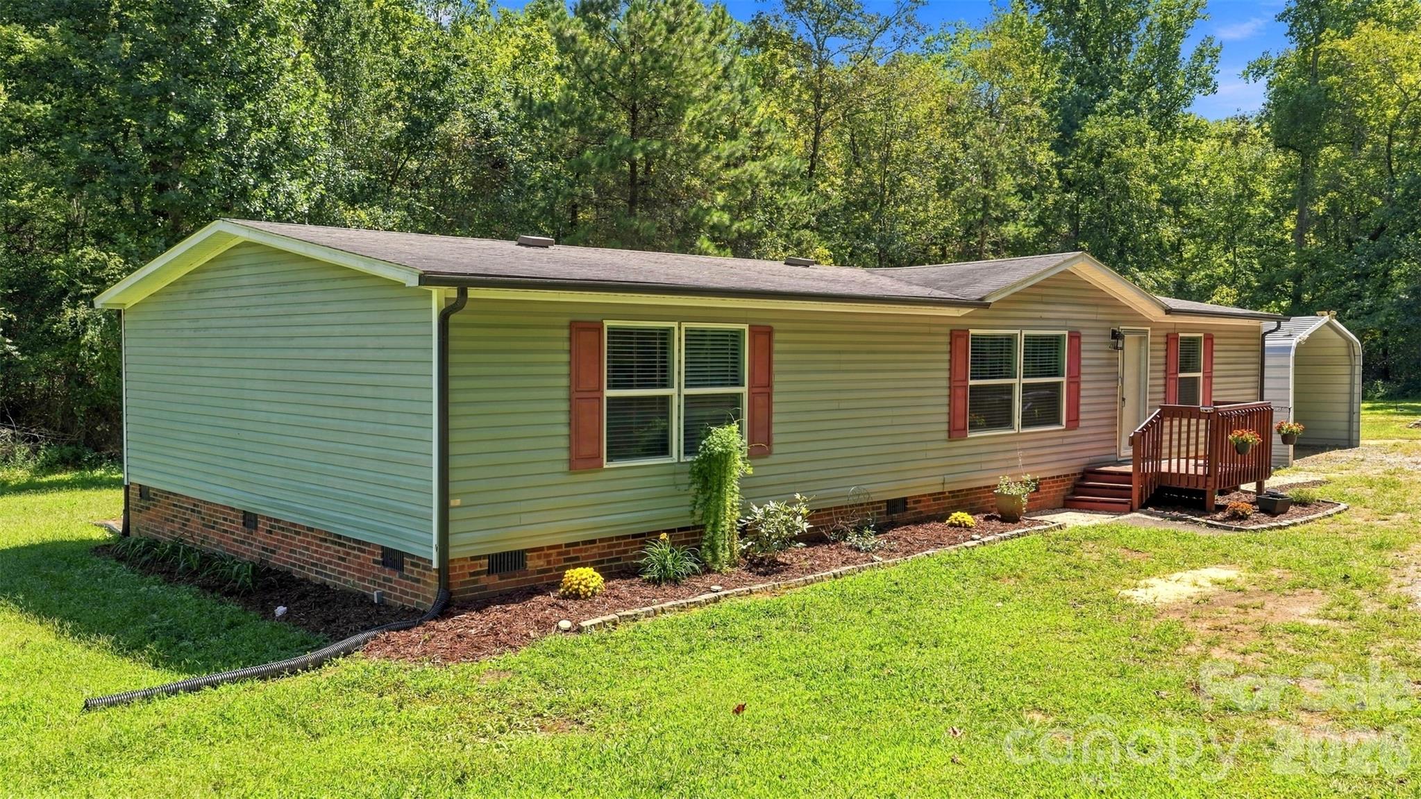 4782 29th Street Drive Property Photo 1
