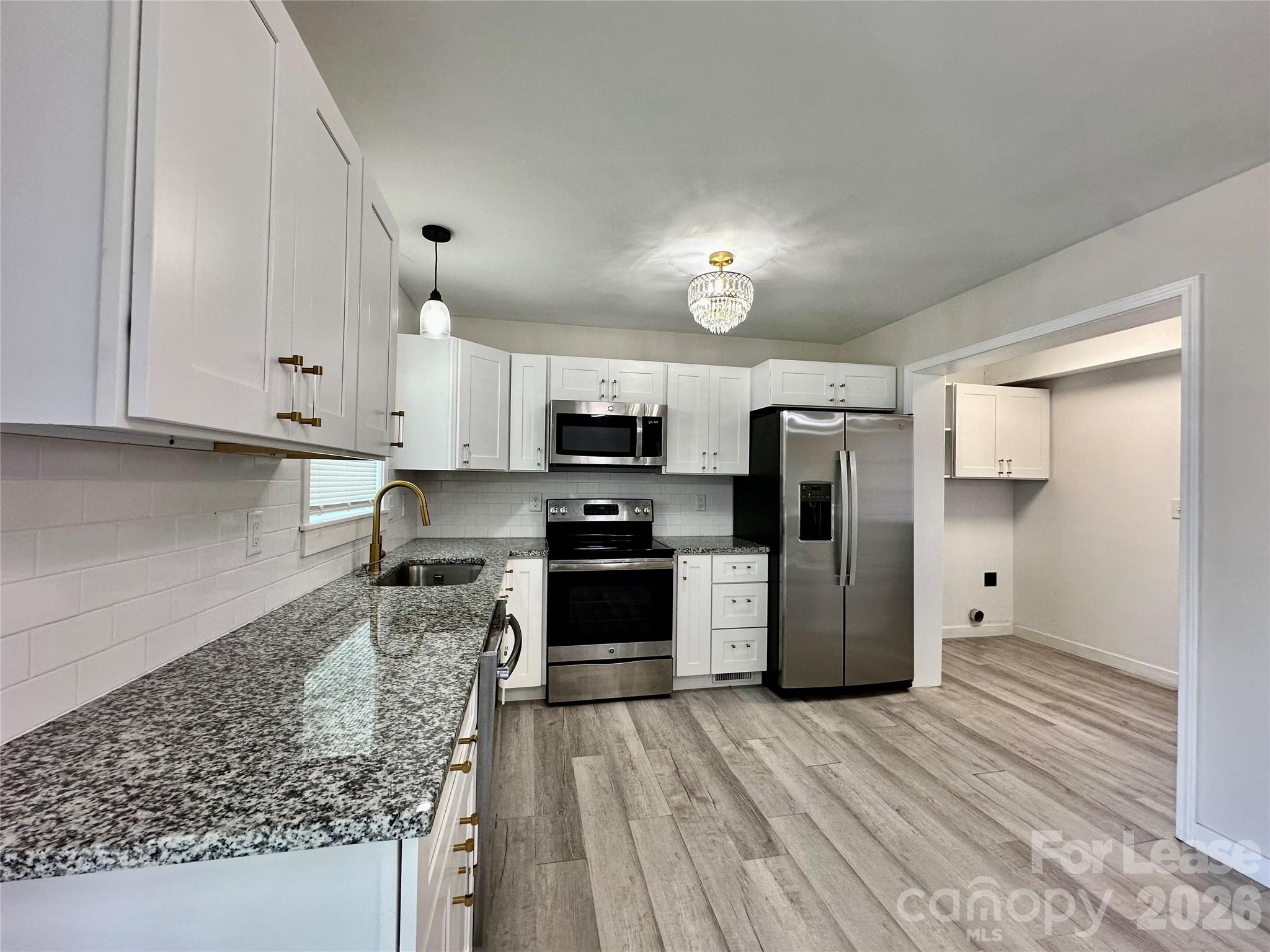 811 Kennedy Street Property Photo 6