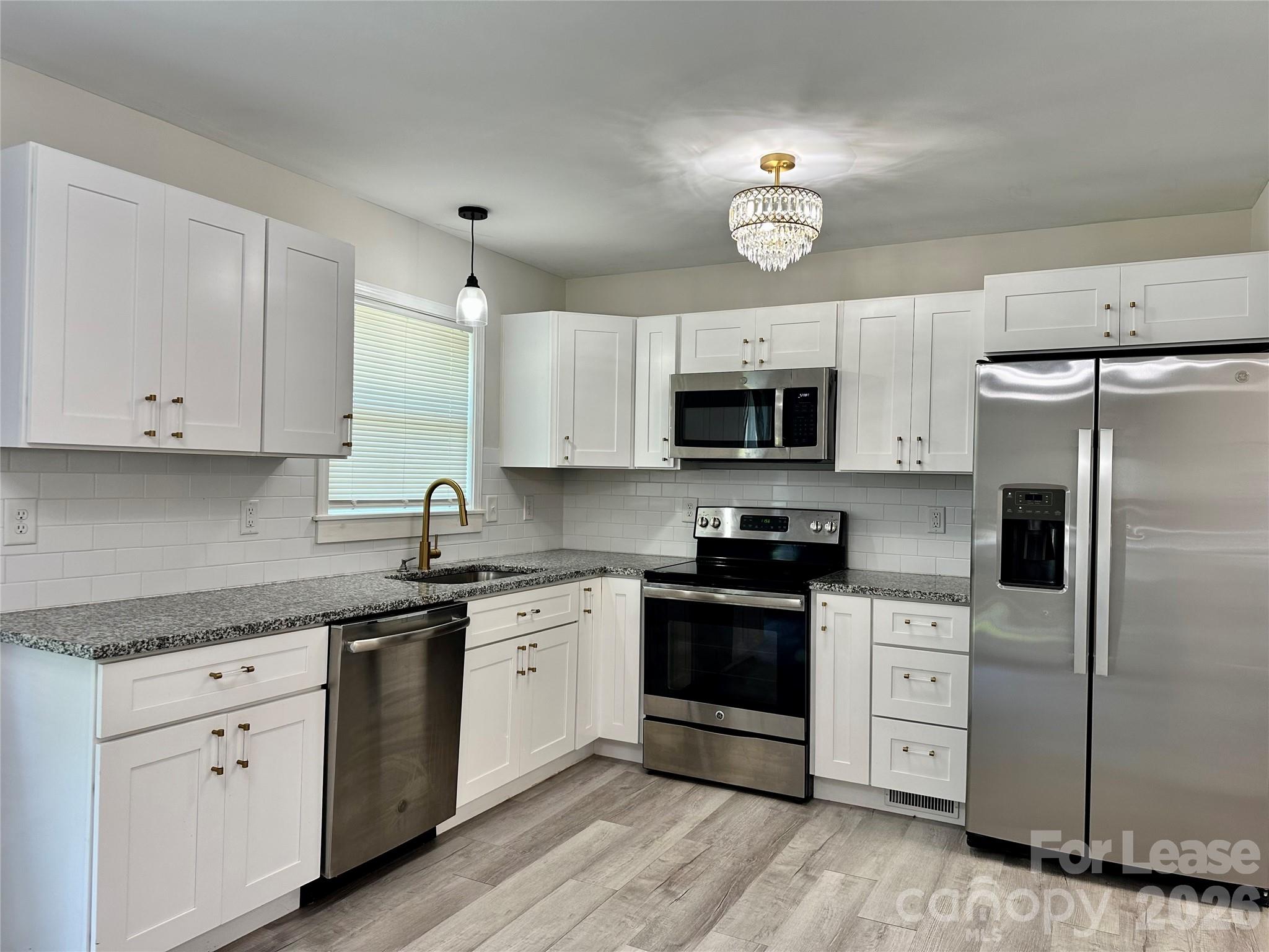 811 Kennedy Street Property Photo 7