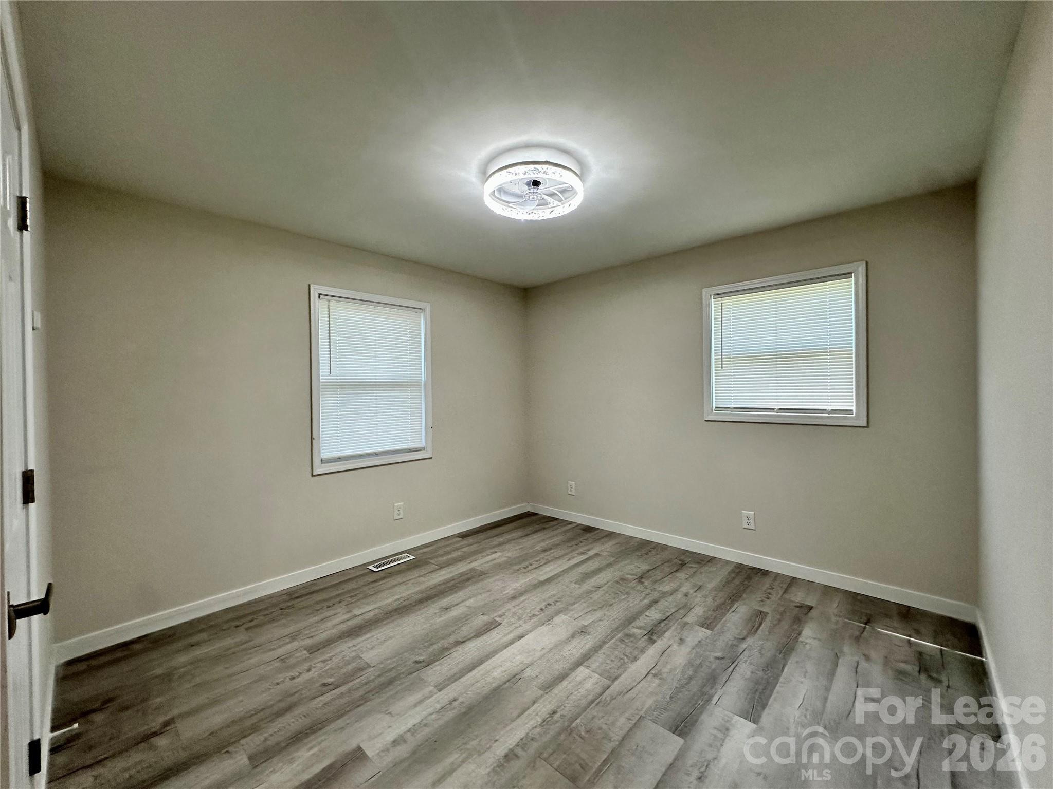811 Kennedy Street Property Photo 17