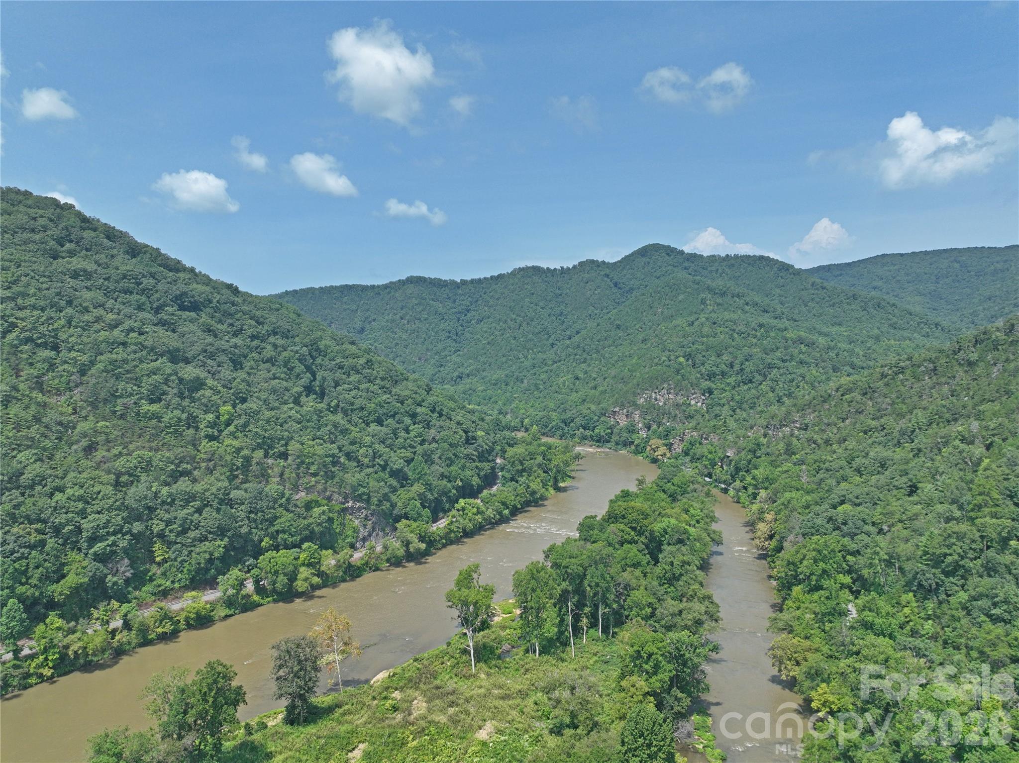6080 River Road Property Photo 8