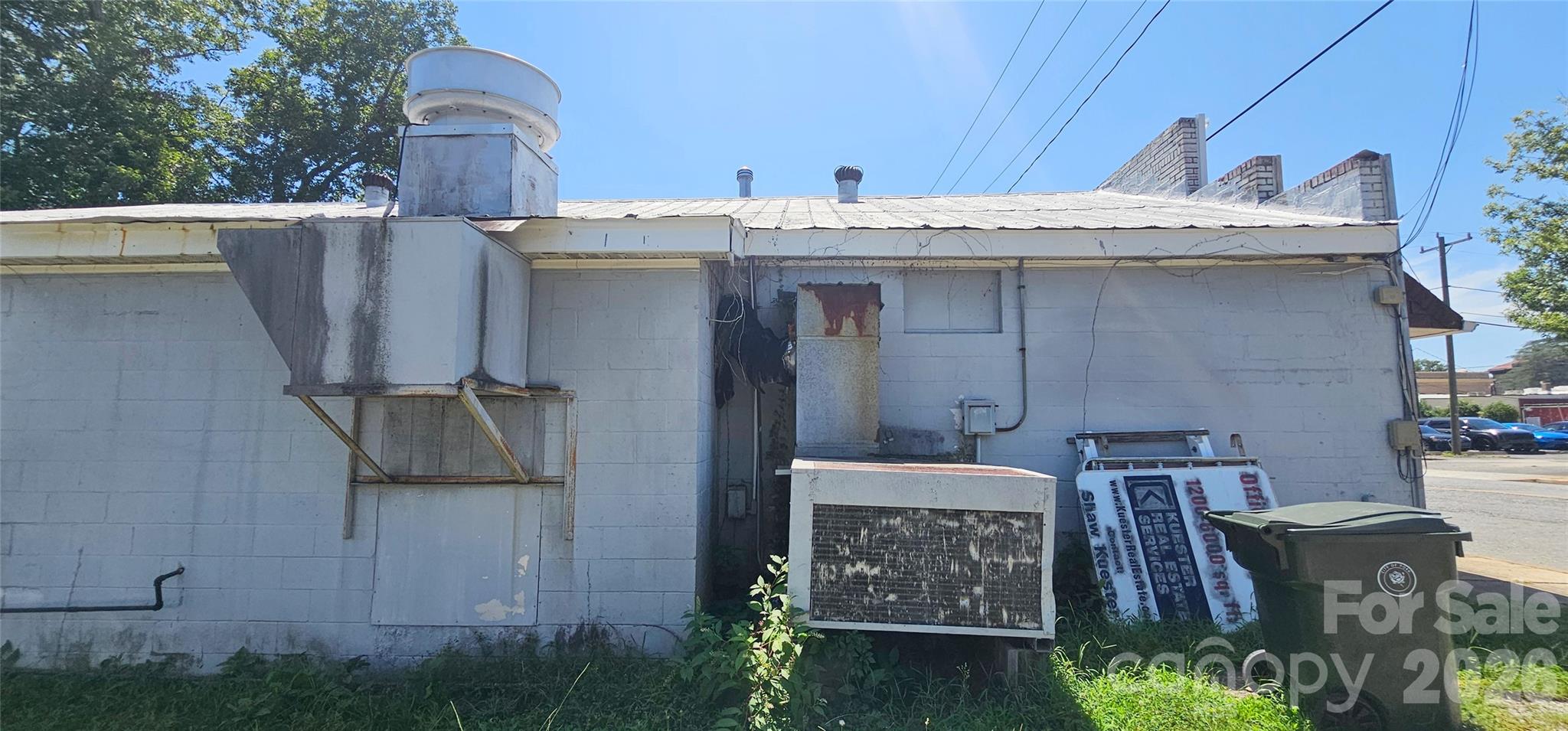 6 Roosevelt Street Property Photo 14