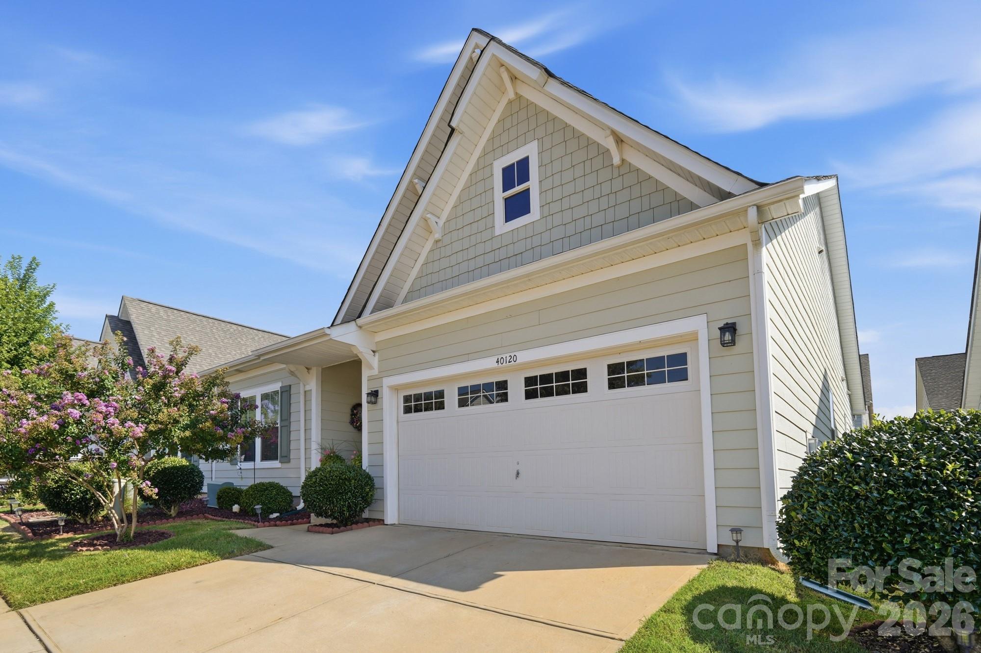 40120 Crooked Stick Drive Property Photo 2