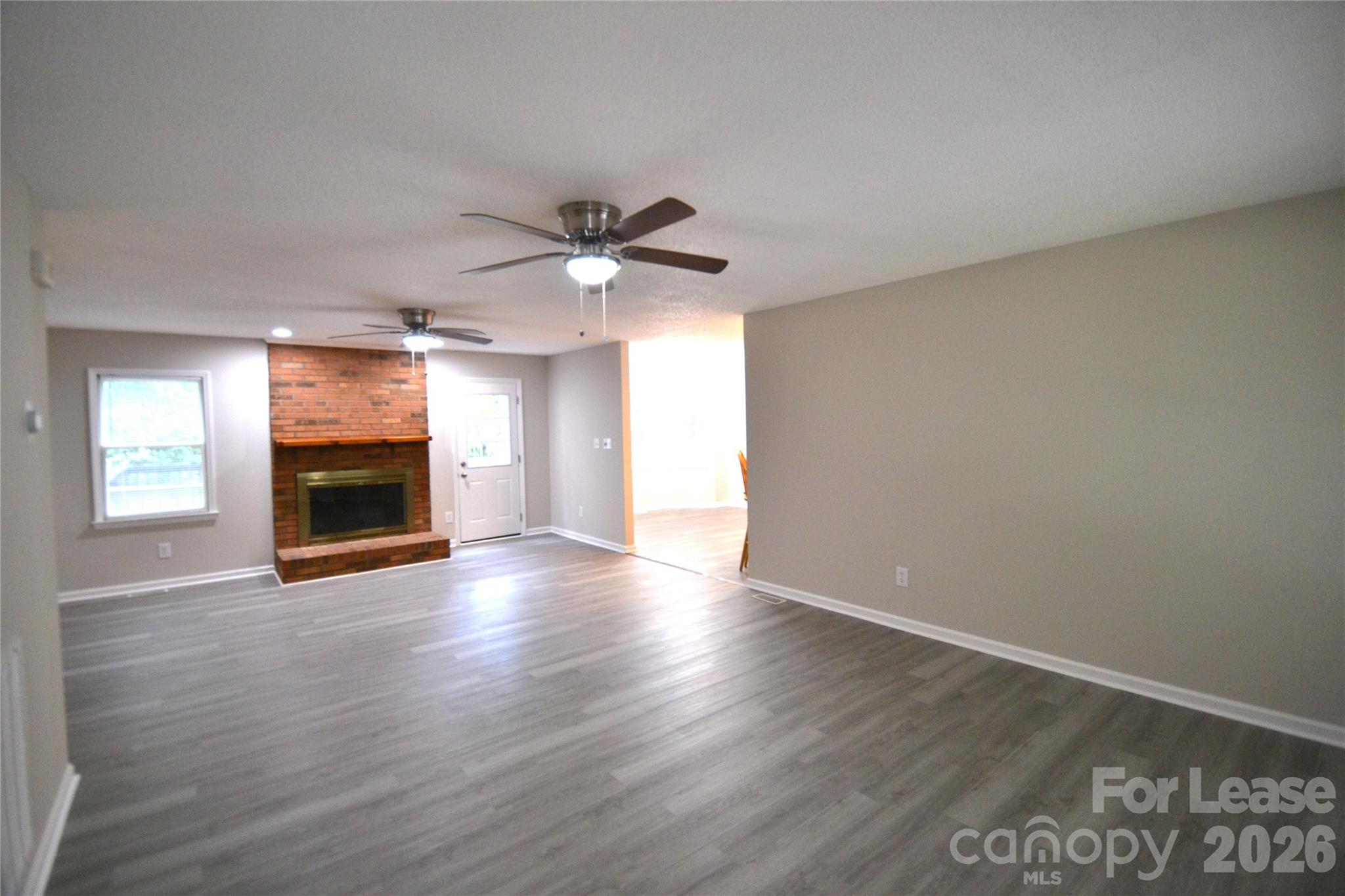 7015 Spruce Pine Trail Property Photo 6