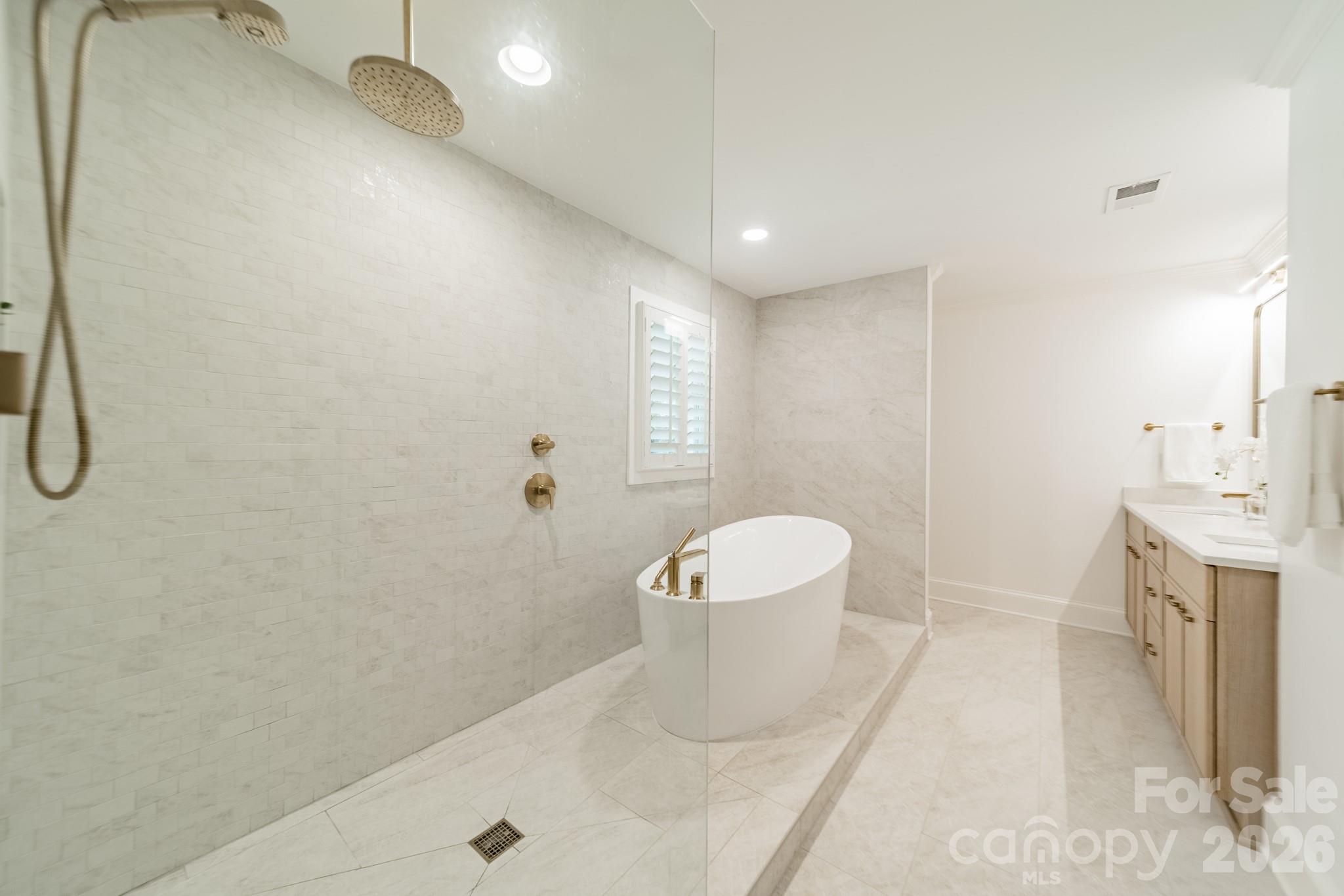3821 Silver Bell Drive Property Photo 22