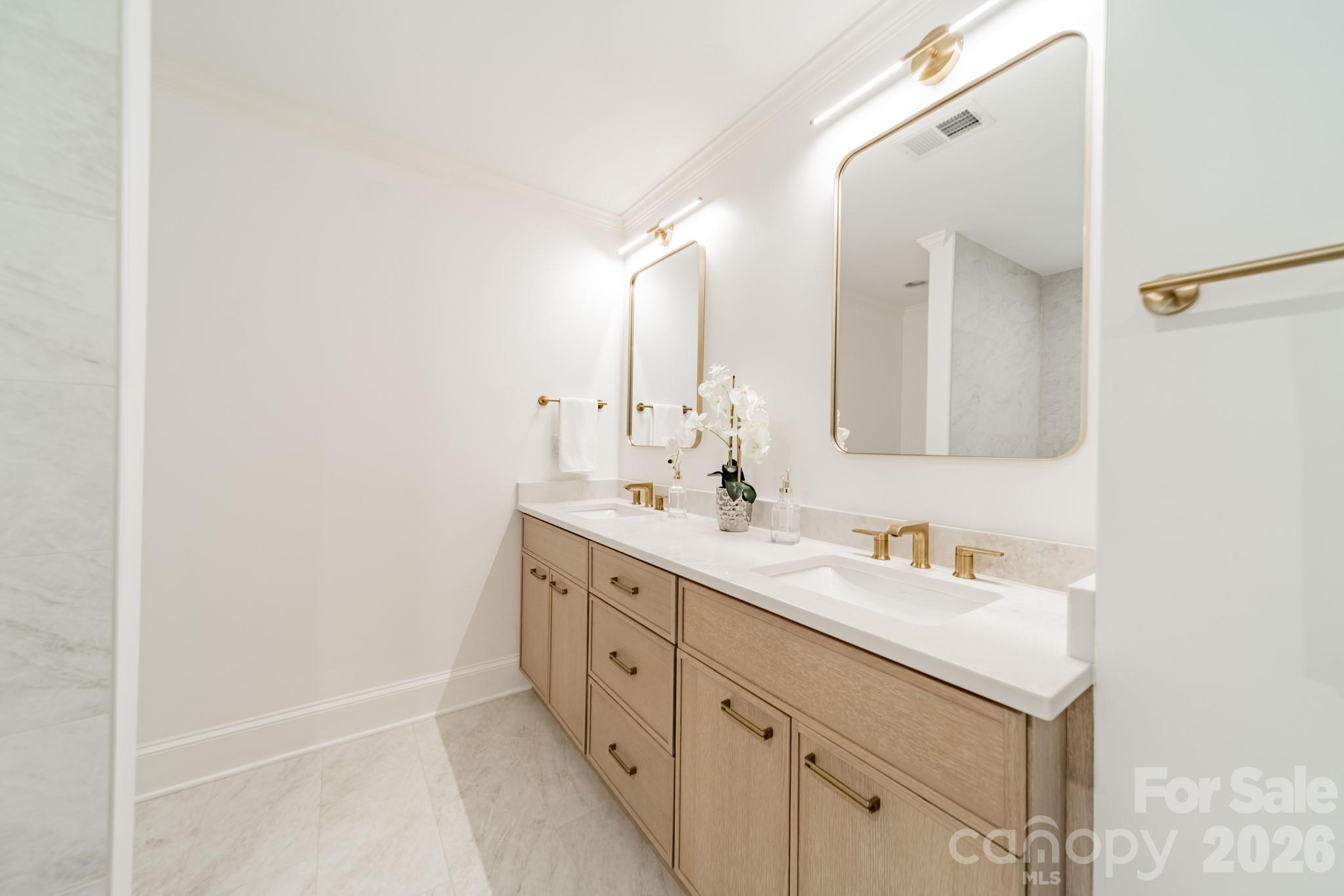 3821 Silver Bell Drive Property Photo 23