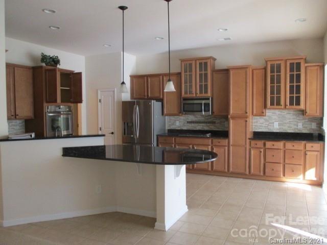 3021 Thorndale Road Property Photo 6