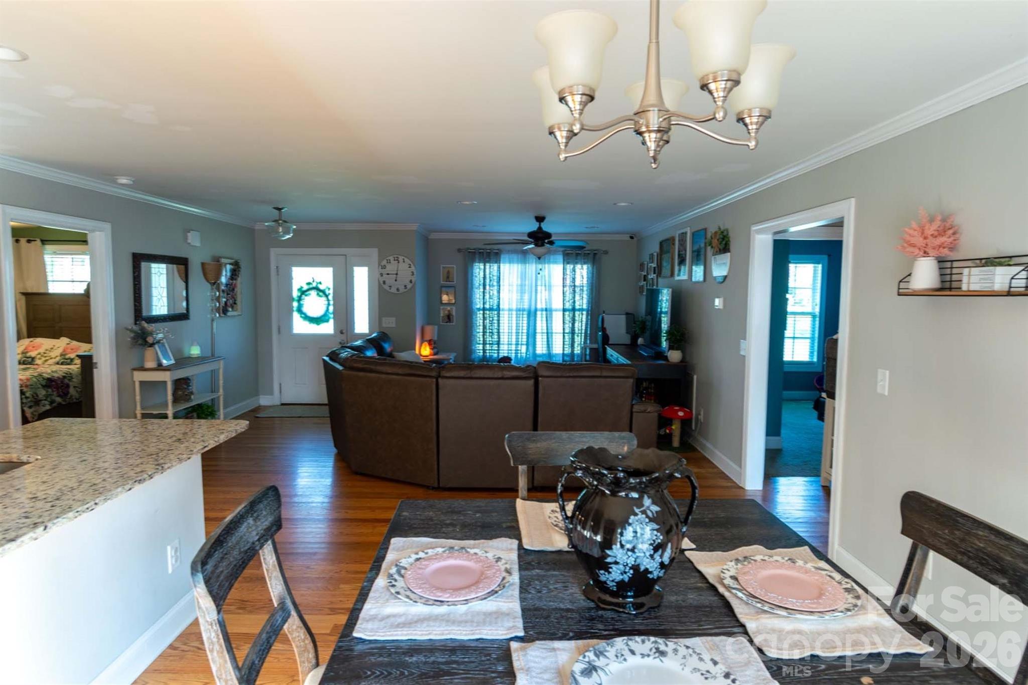 2422 23rd Street Drive Property Photo 8
