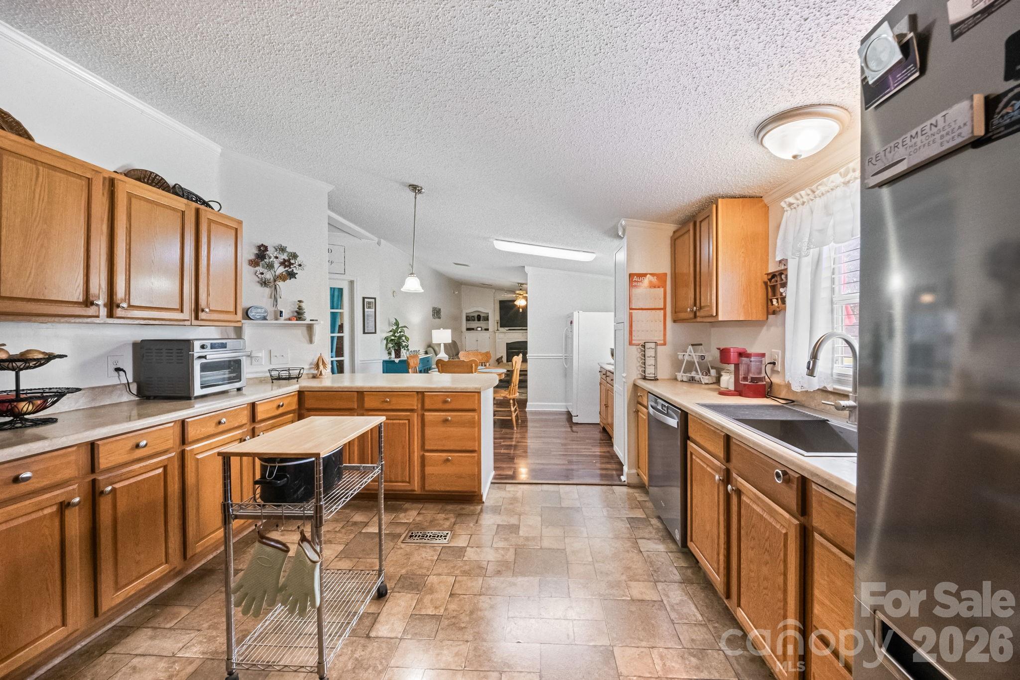 135 Willow Leaf Court Property Photo 10