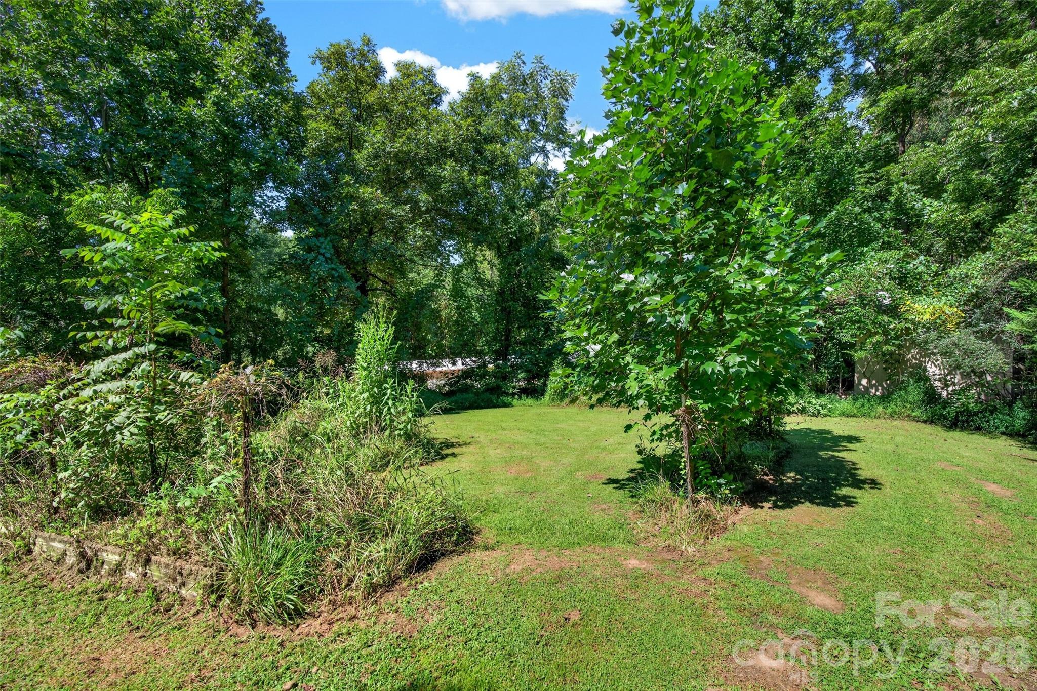 21 Maple Avenue Property Photo 2