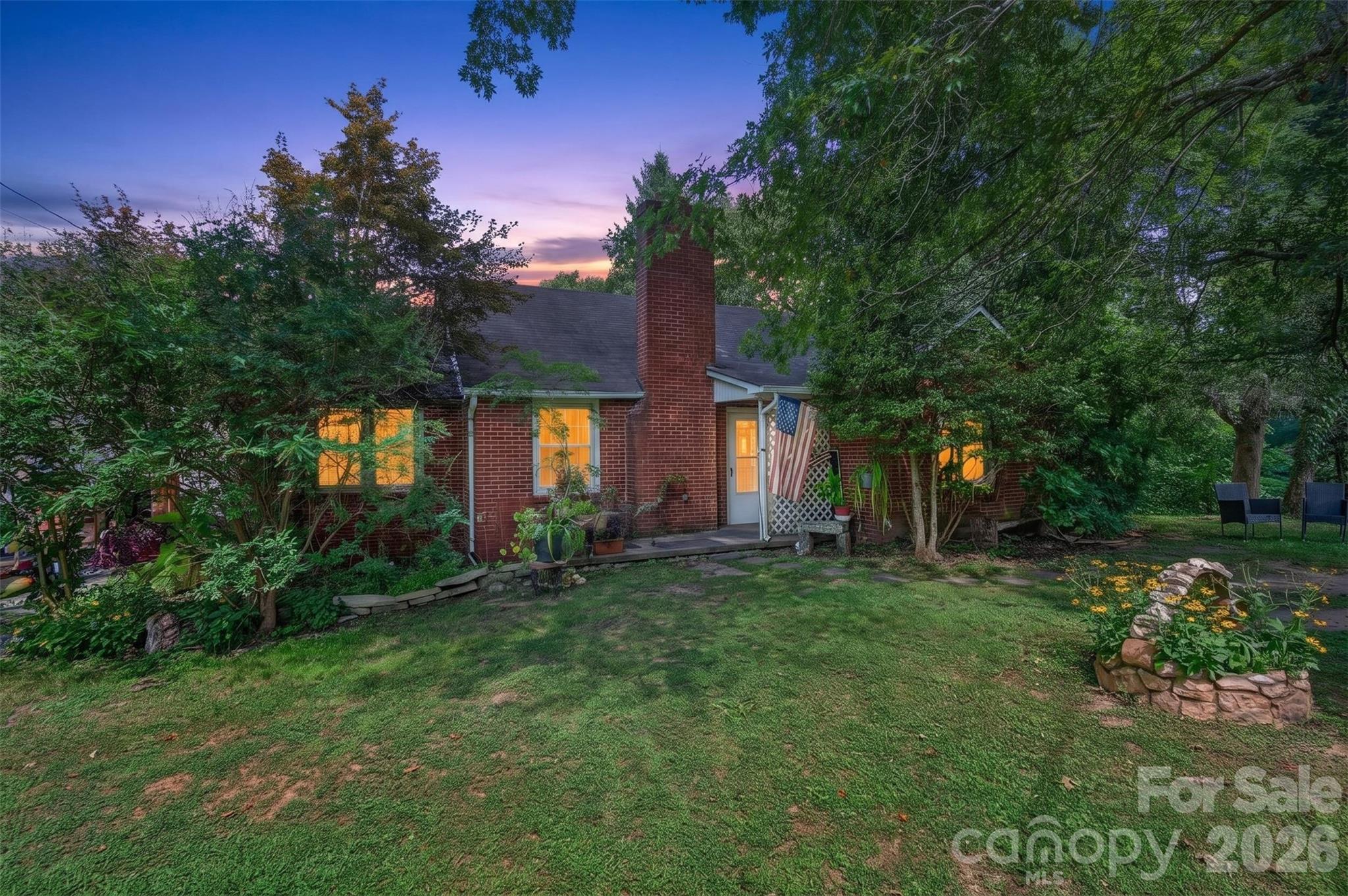 21 Maple Avenue Property Photo 5