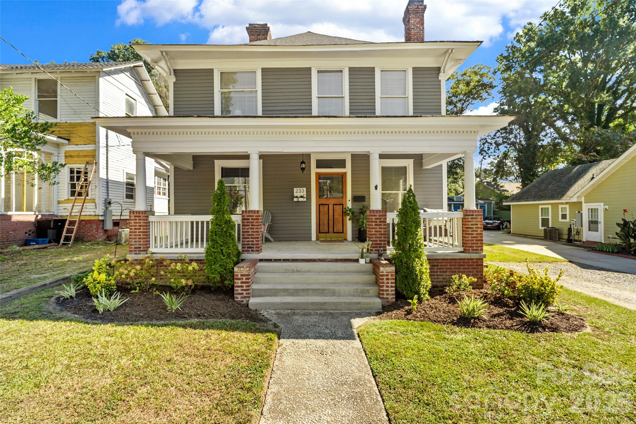 233 Marion Street Property Photo 1