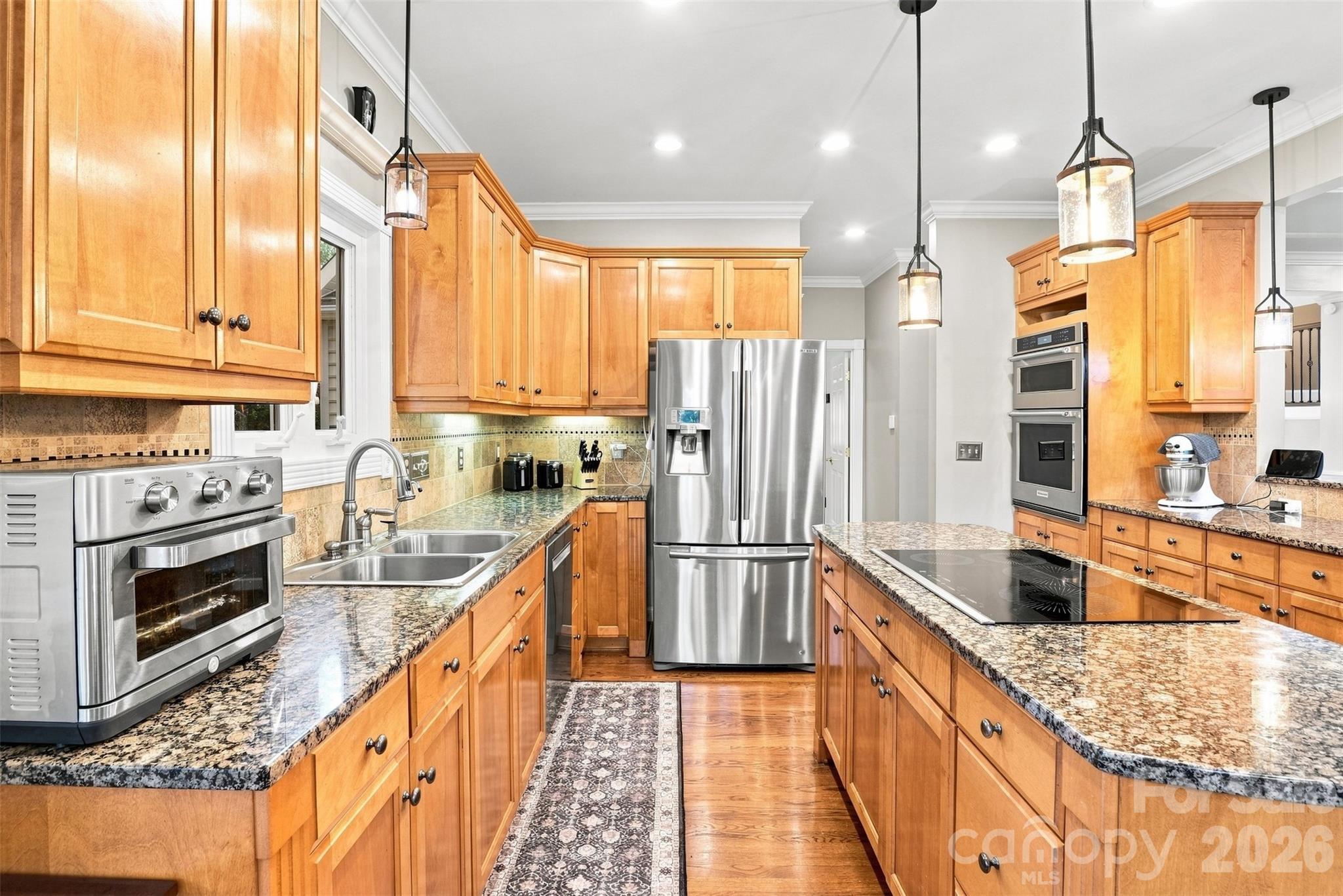 3911 Acacia Road Property Photo 6