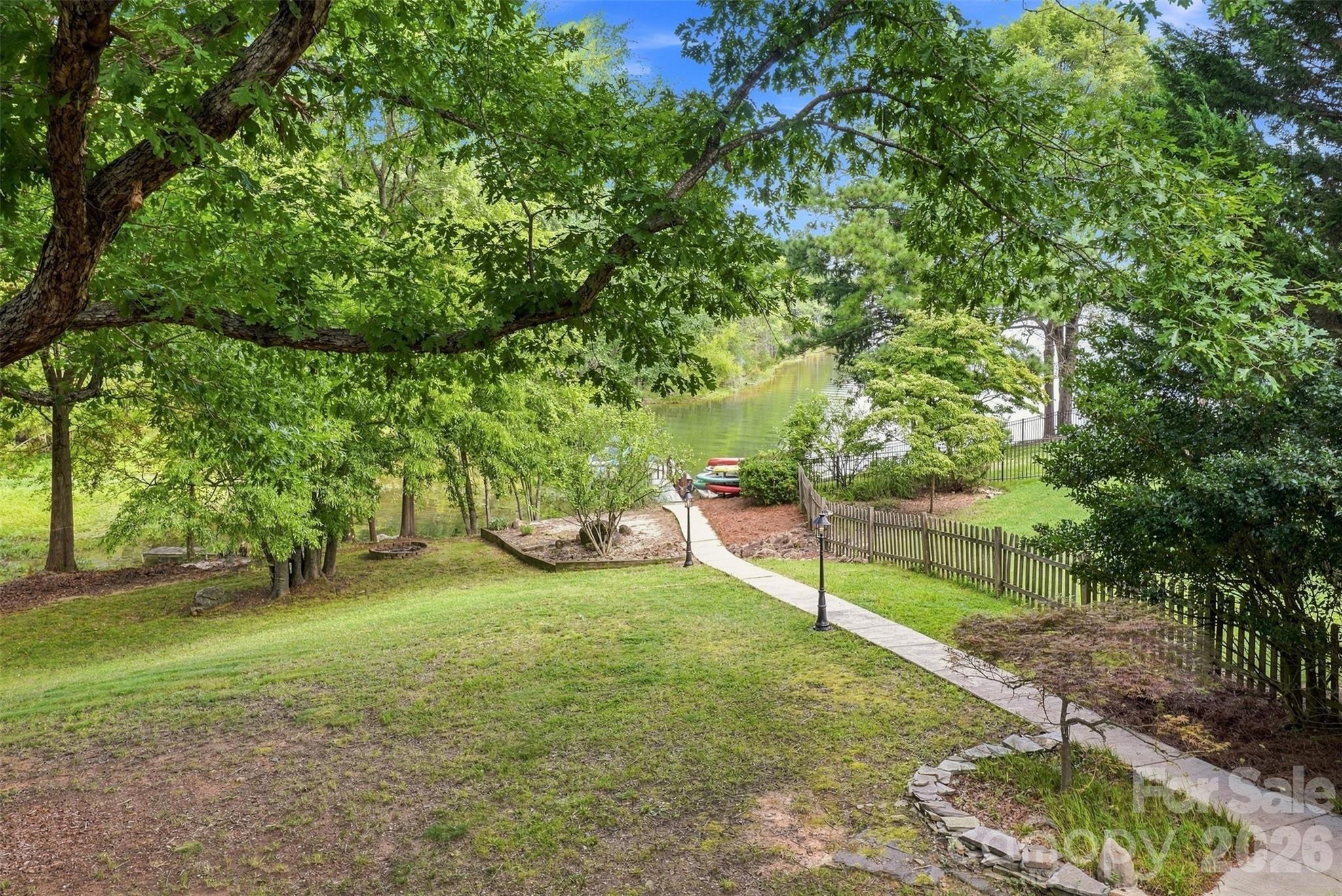 3911 Acacia Road Property Photo 24